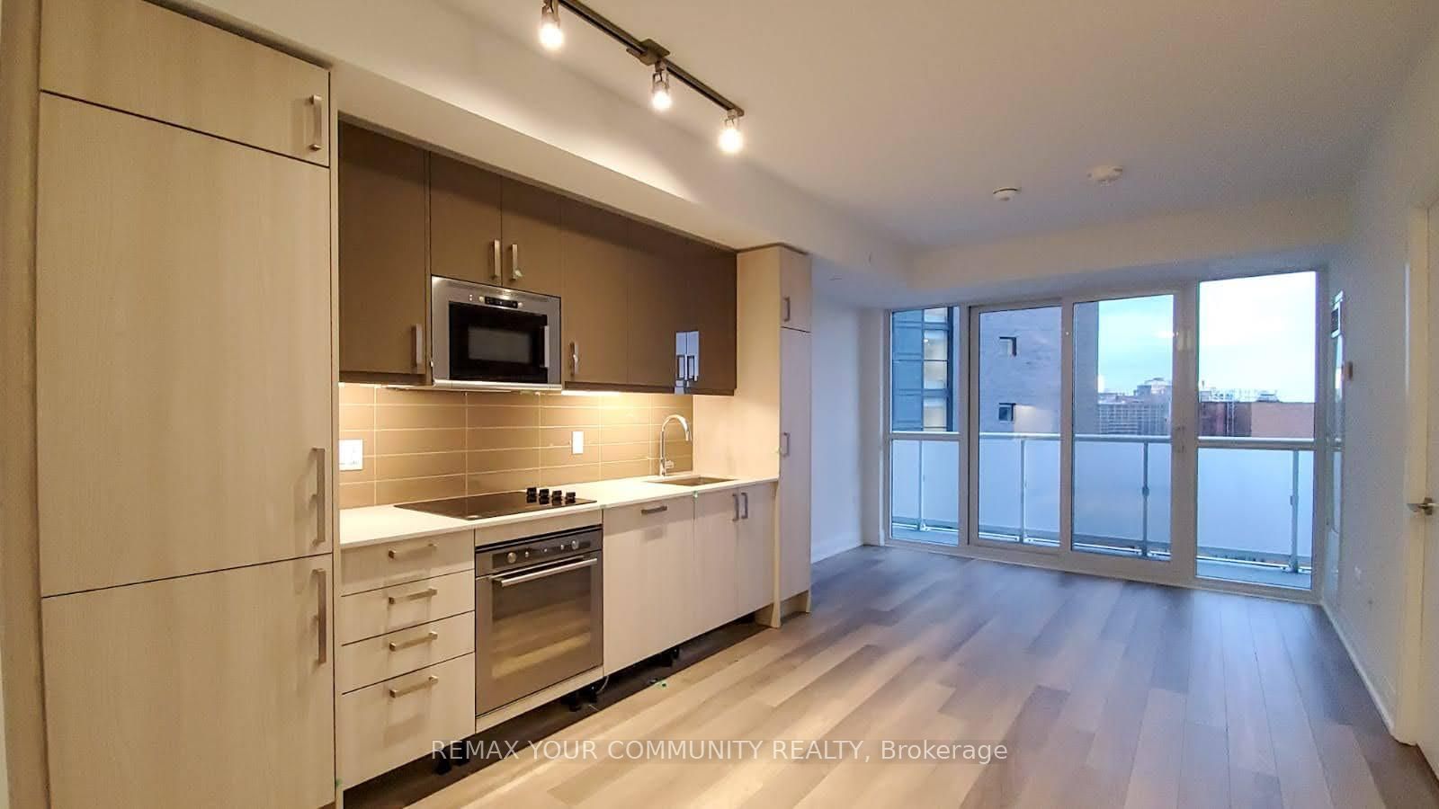 77 Mutual Street 1203, Toronto, ON M5B 0B9 photo 2