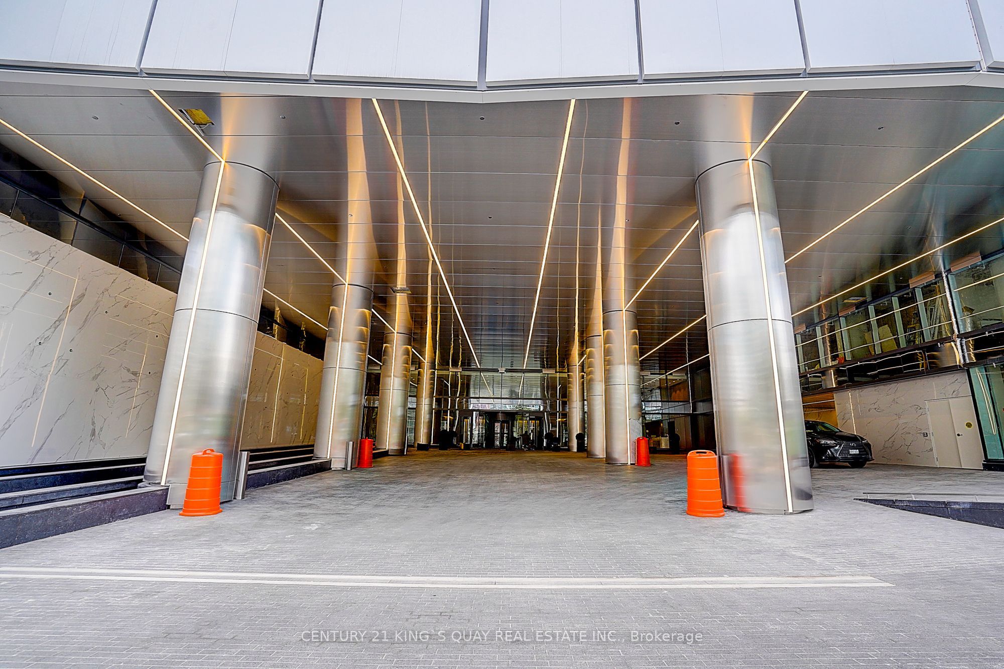 3 Concord cityplace Way 332, Toronto, ON M5V 0X3 photo 2