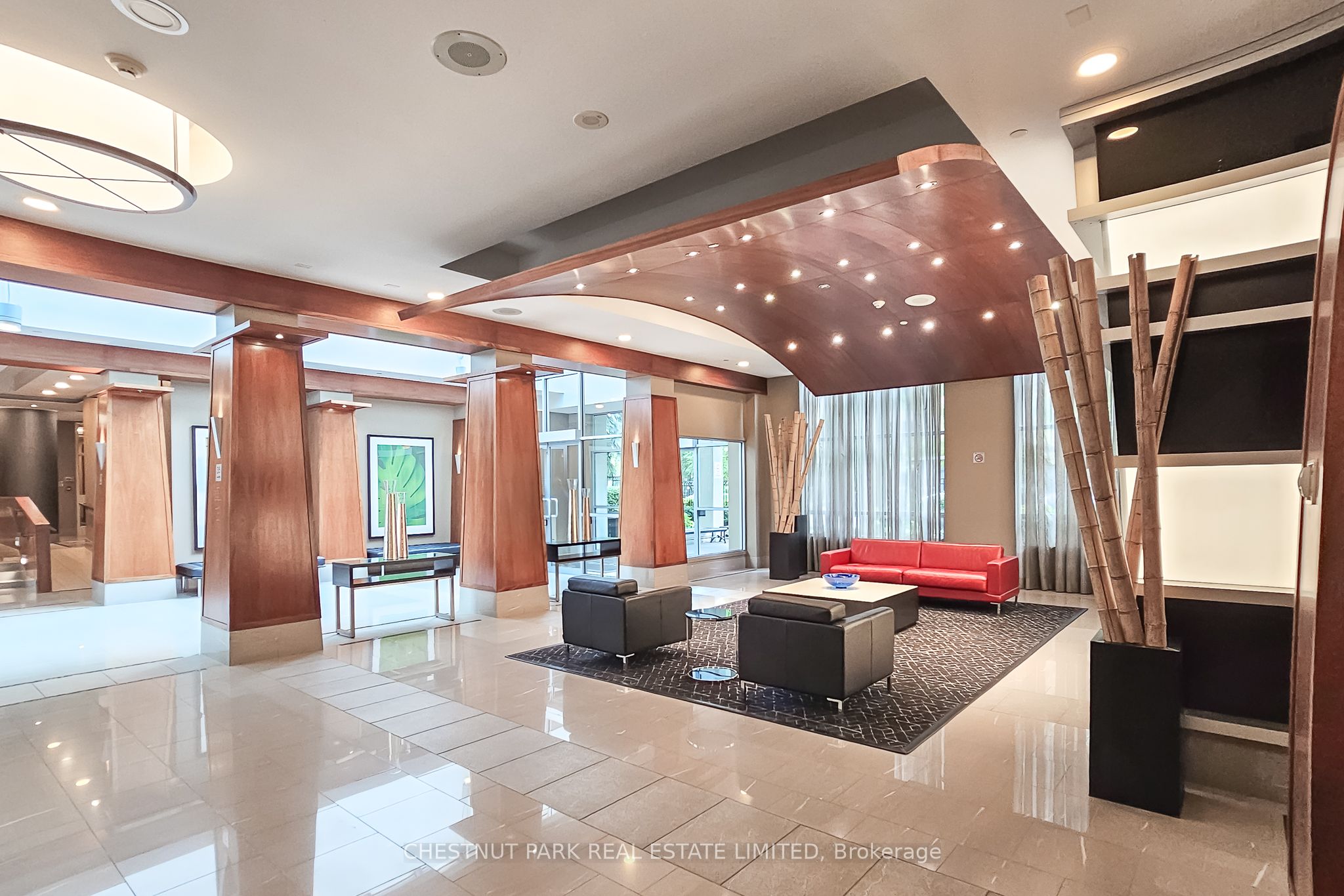 35 Bales Avenue 1901, Toronto, ON M2N 2V7 photo 4