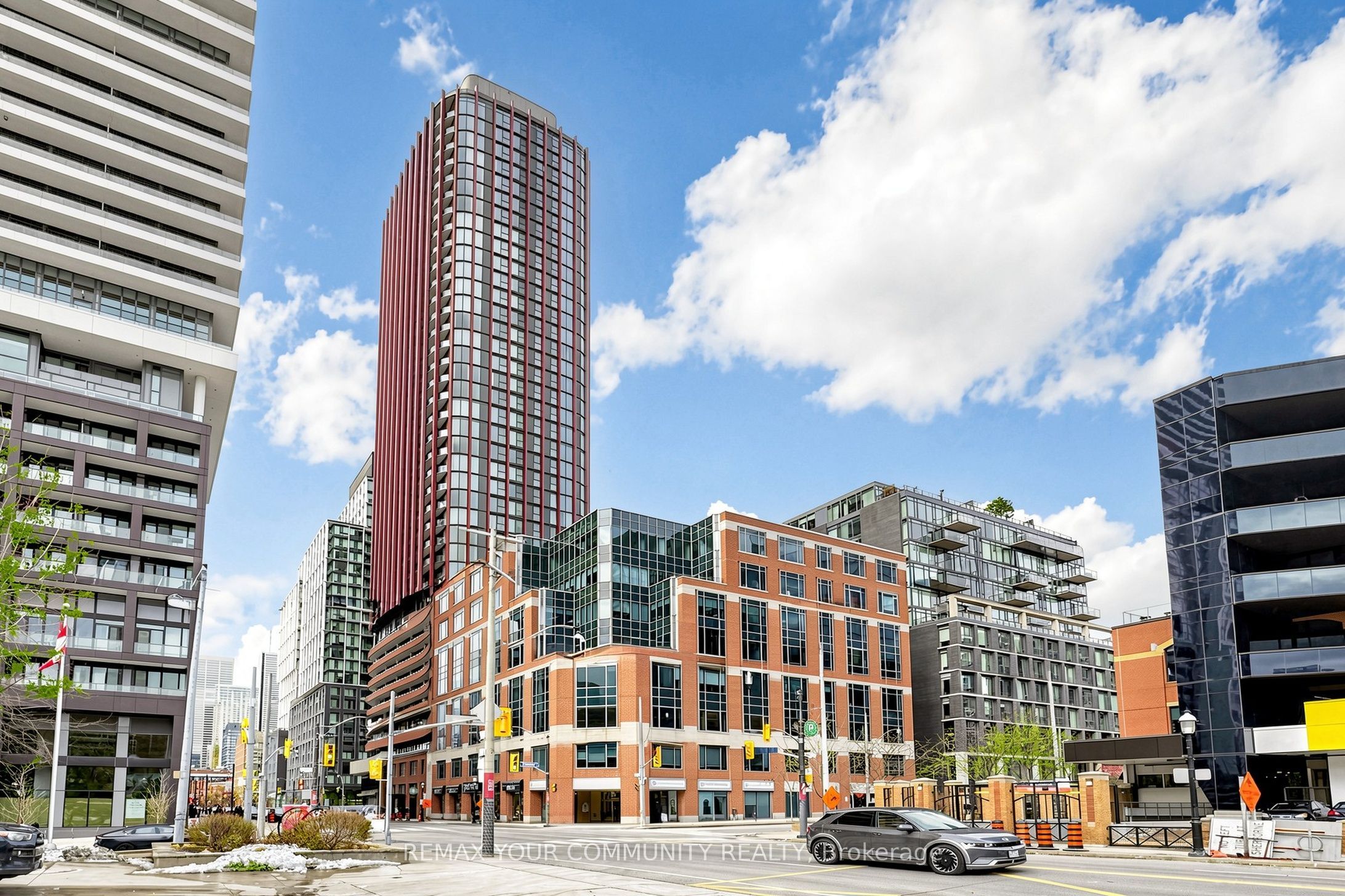 180 Front Street E Ph05, Toronto, ON M5A 0A9