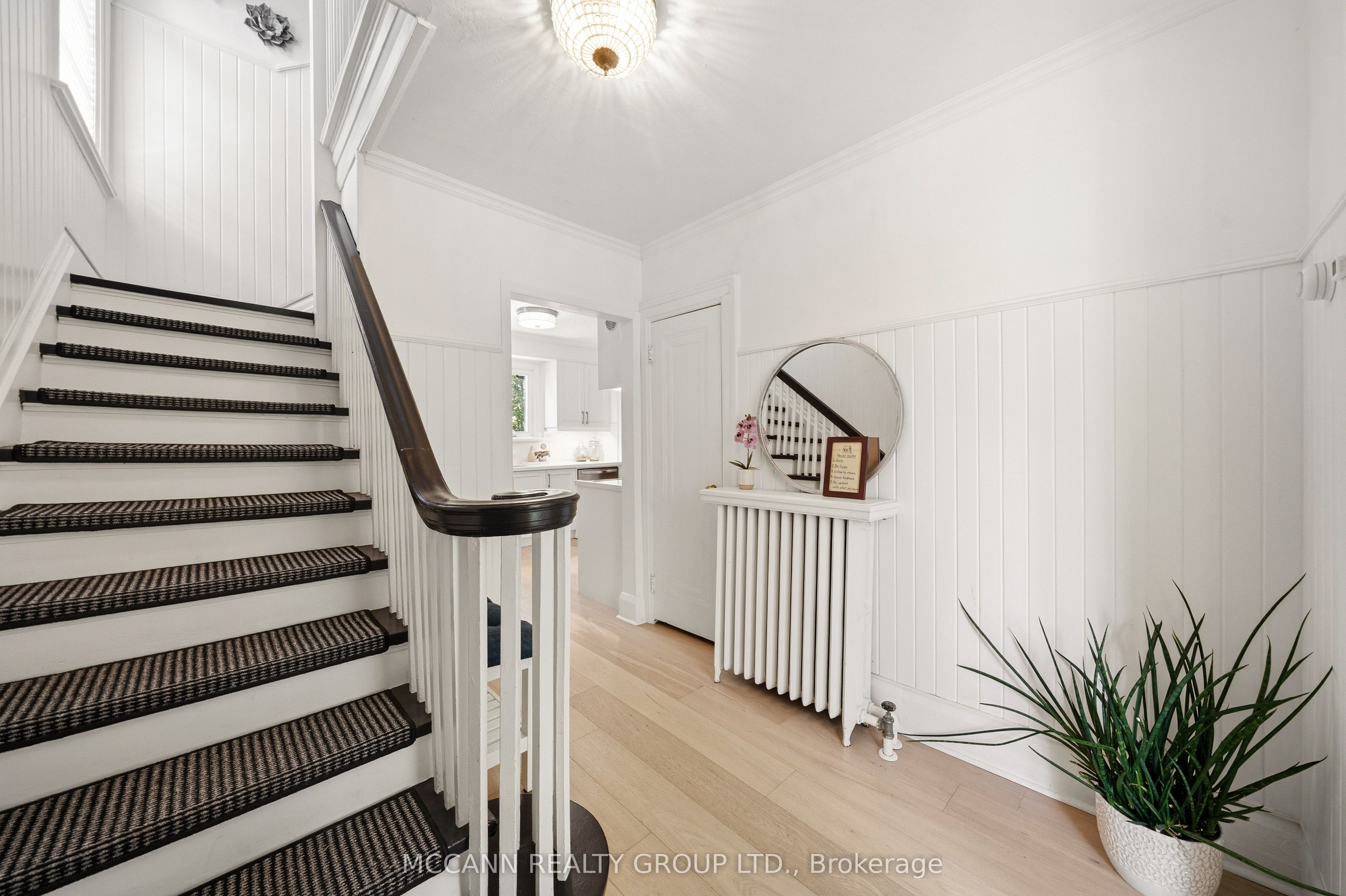 1396 Mount Pleasant Road, Toronto, ON M4N 2T8 photo 5