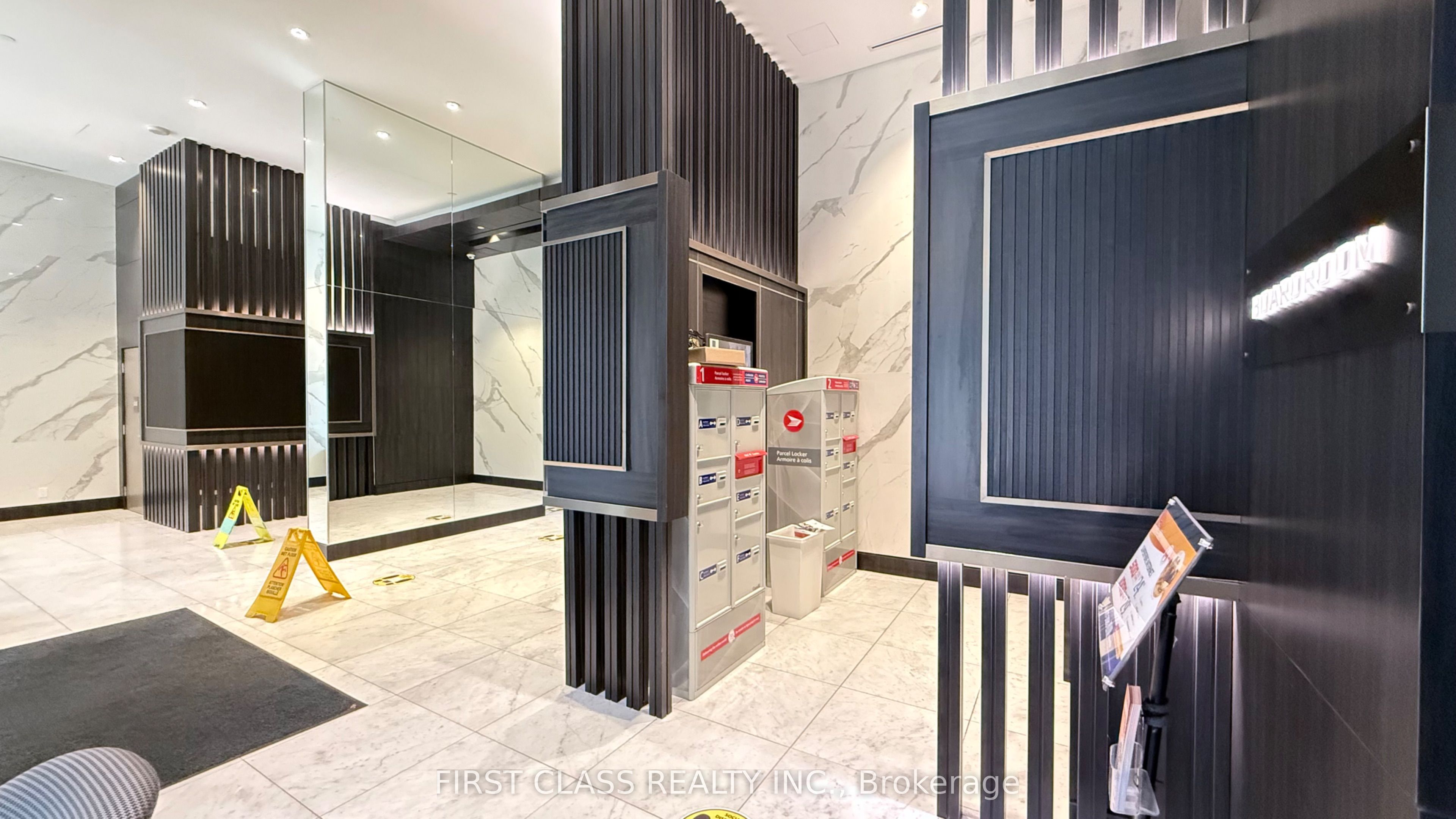 90 Queens Wharf Road 503, Toronto, ON M5V 0J4 photo 4