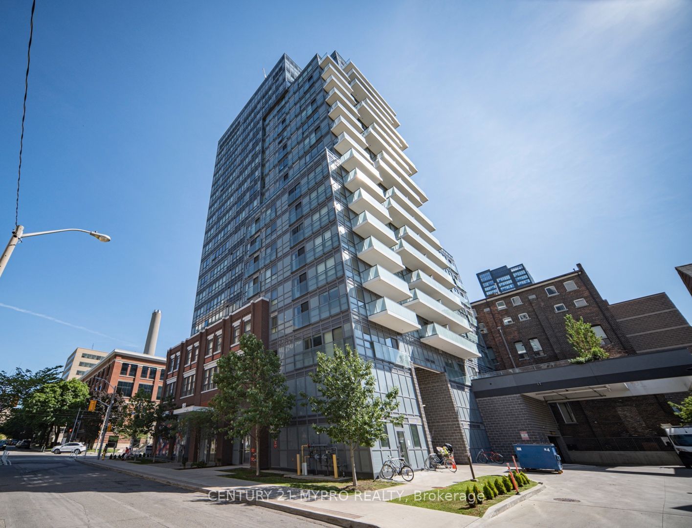 181 Huron Street 1604, Toronto, ON M5T 0C1 photo 2