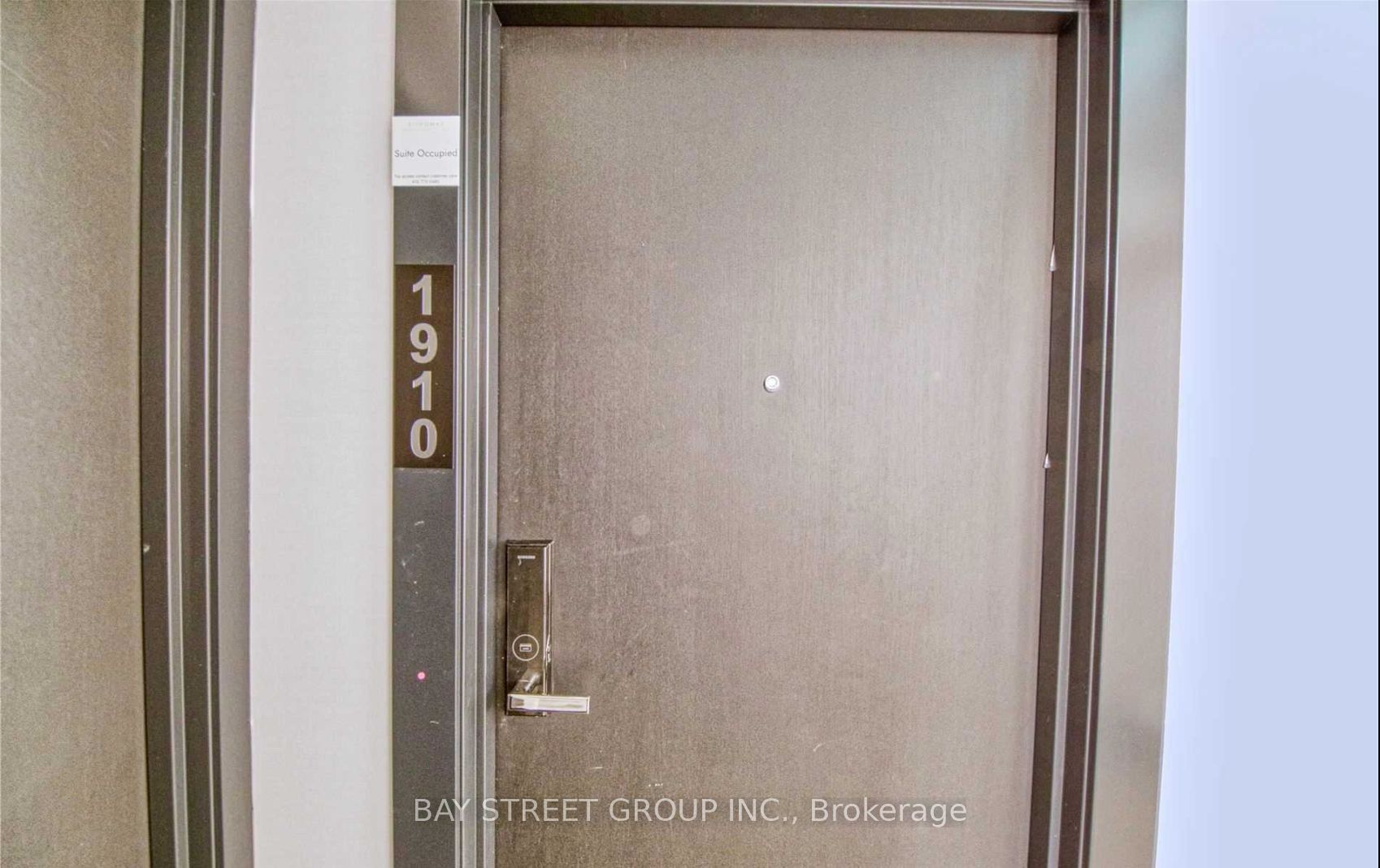 77 Shuter Street 1910, Toronto, ON M5C 1S1 photo 2