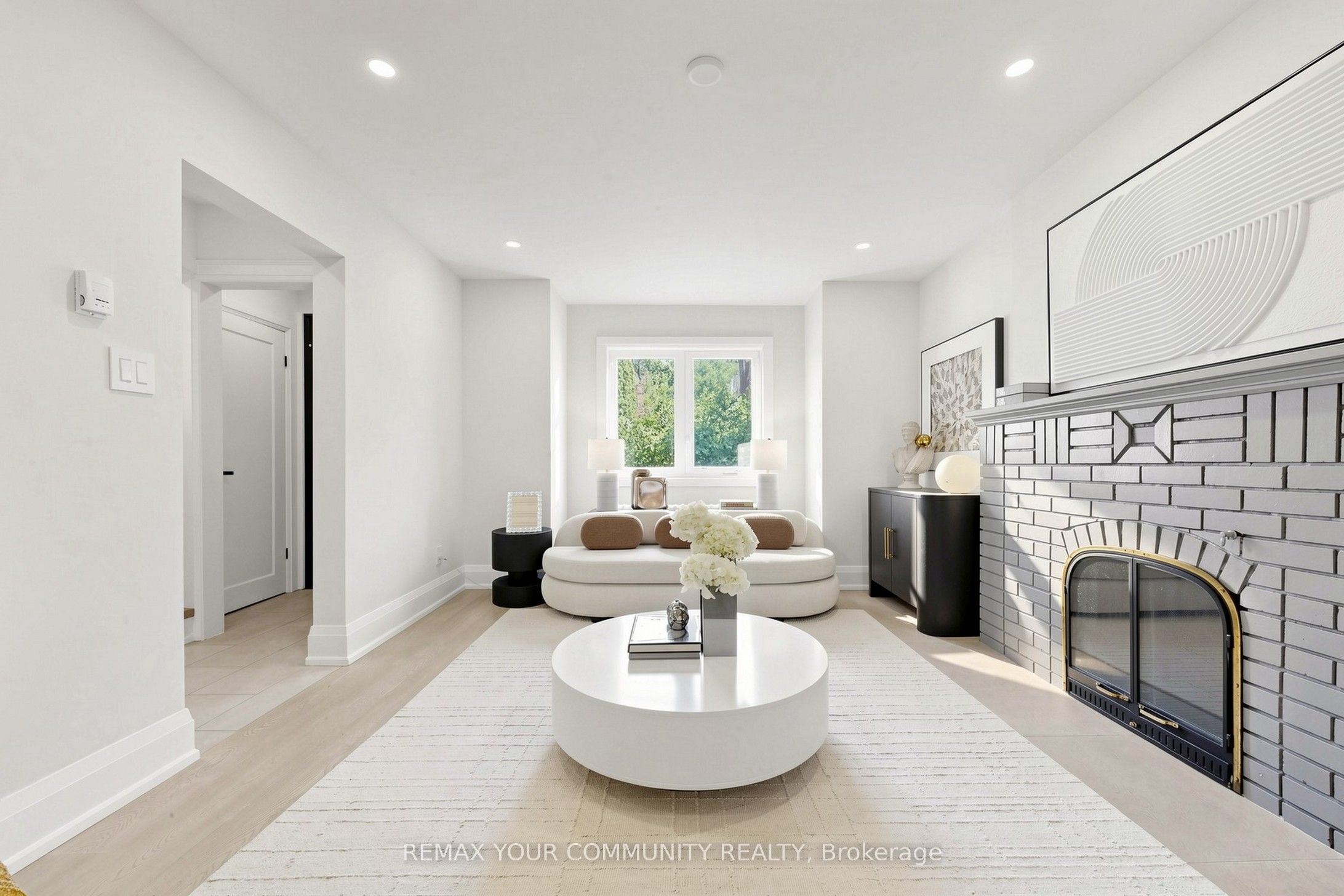 351 Fairlawn Avenue, Toronto, ON M5M 1T5 photo 4