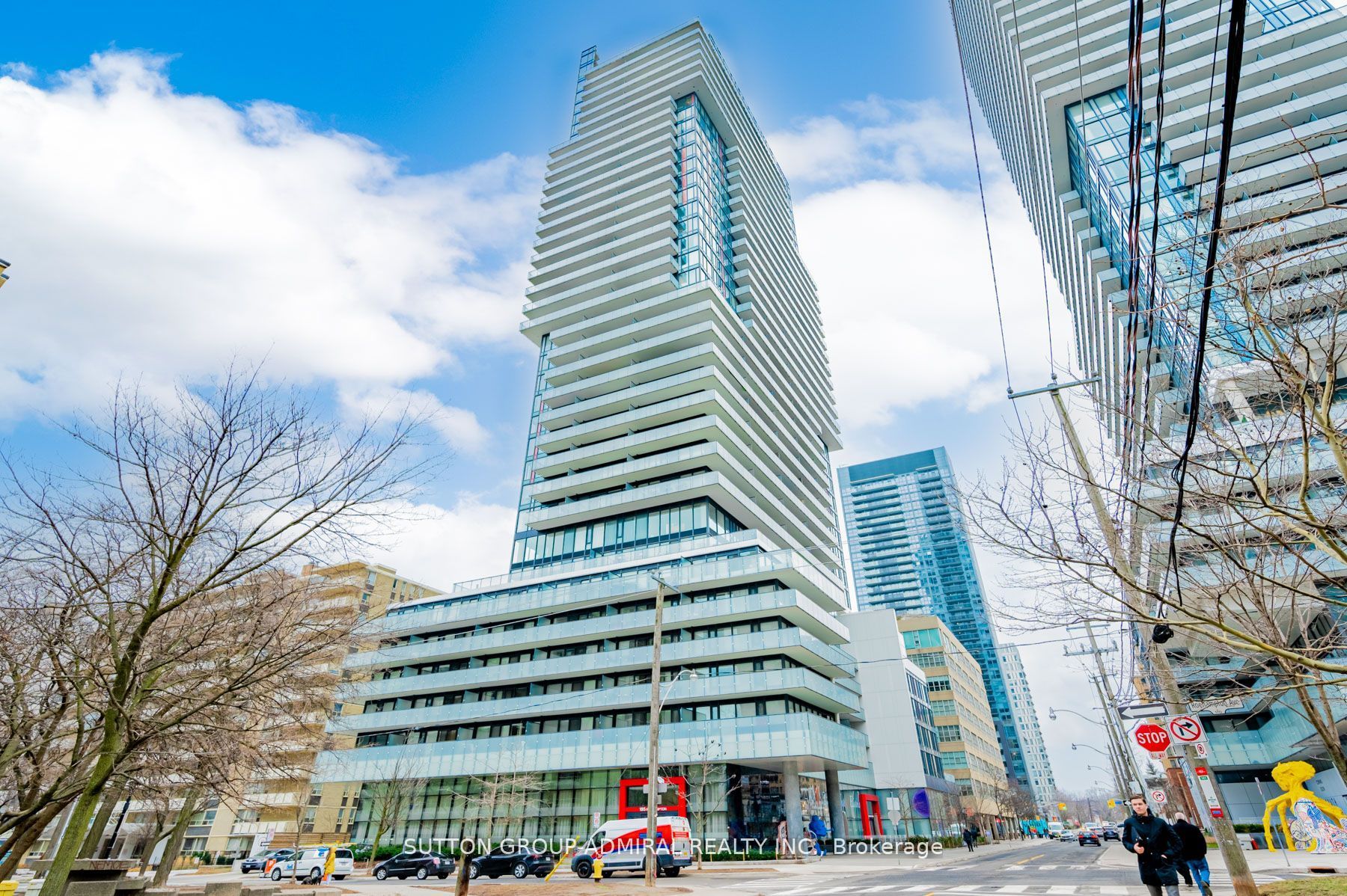 185 Roehampton Avenue 2207, Toronto, ON M4P 1R4