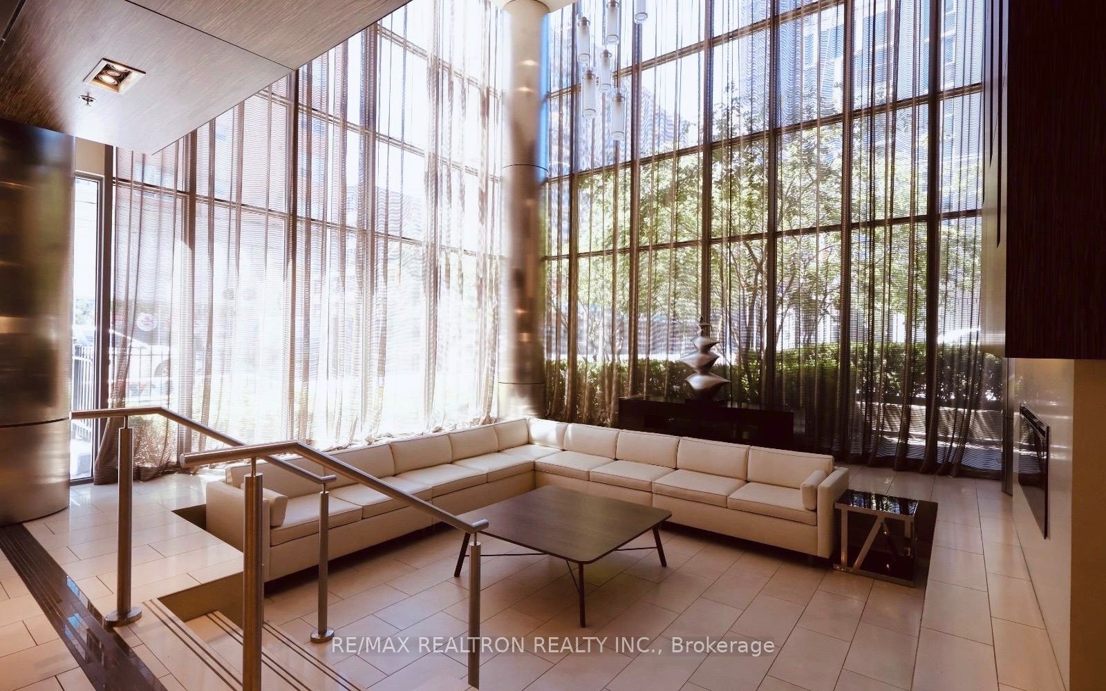 320 Richmond Street E 1020, Toronto, ON M5A 1P9 photo 4