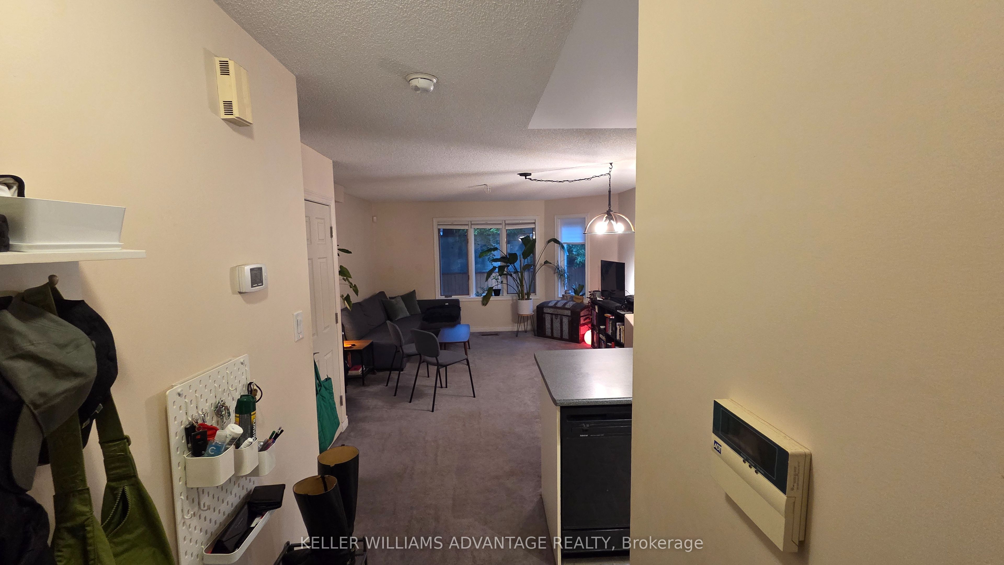 217 St. George Street 37, Toronto, ON M5R 3S7 photo 5
