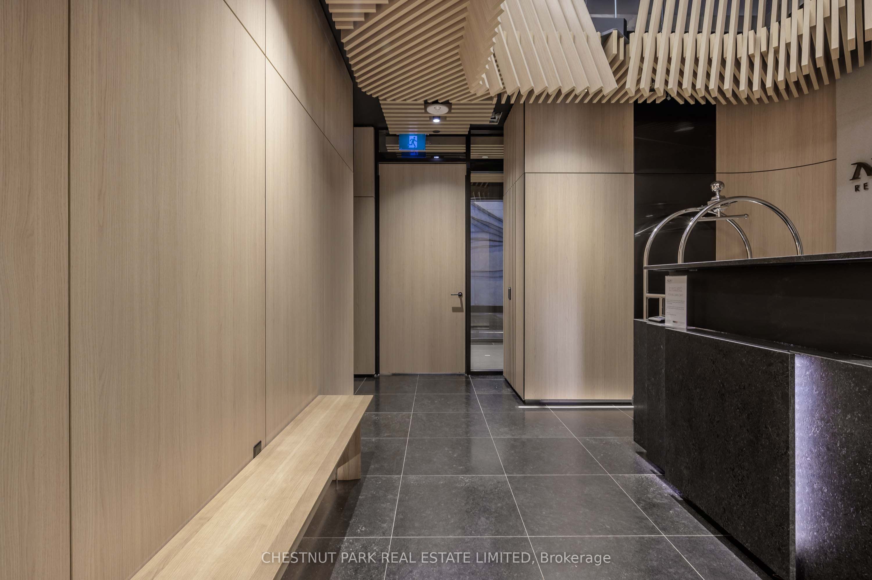 35 Mercer Street 2513, Toronto, ON M5V 1H2 photo 3