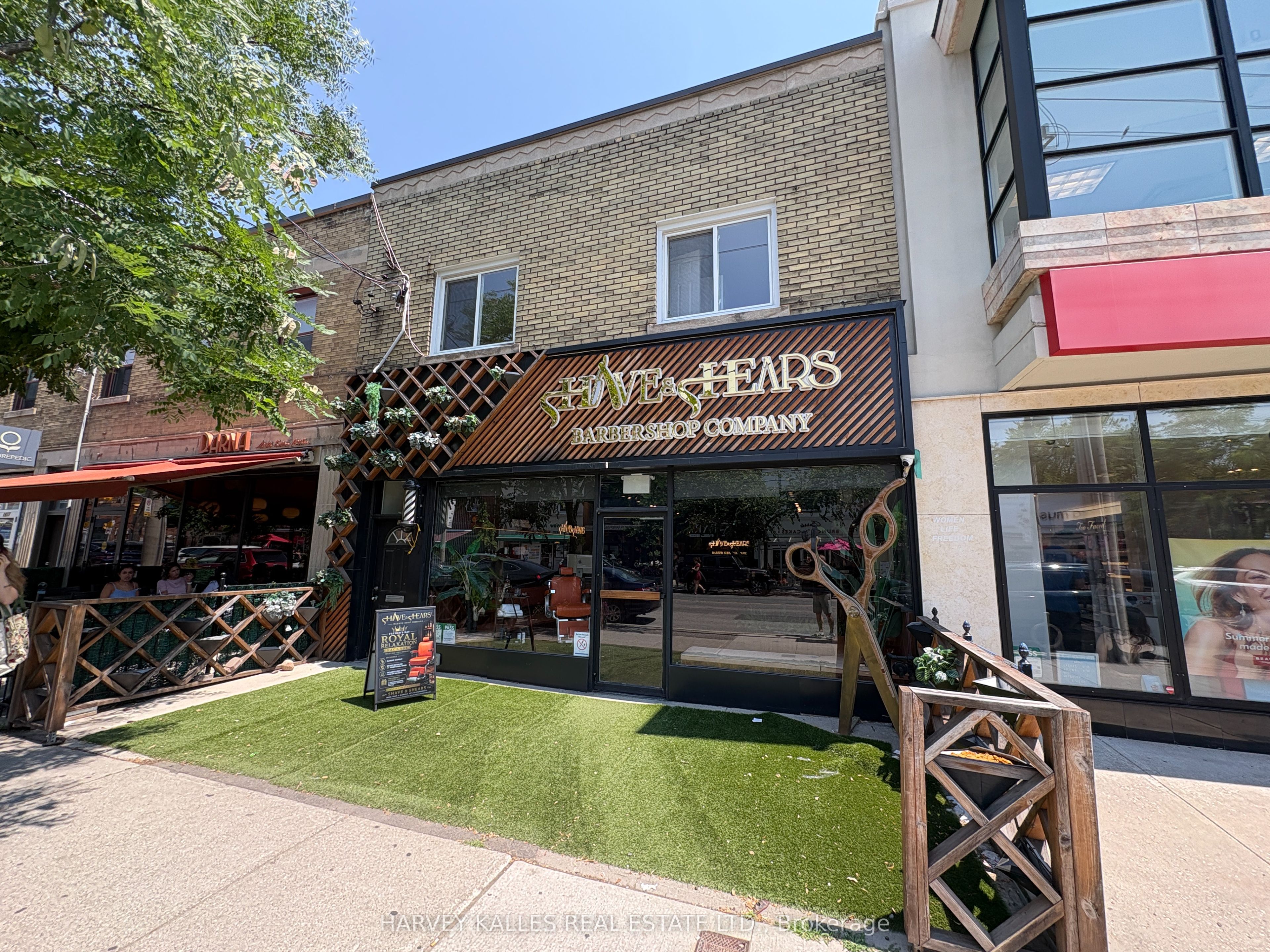 1611 Bayview Avenue A, Toronto, ON M4G 3B5 photo 2