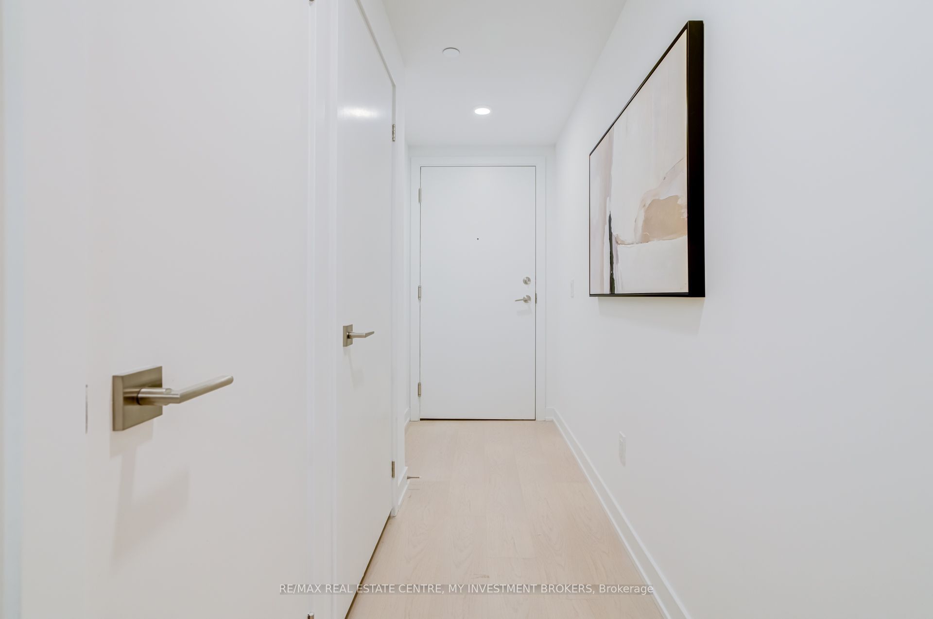 252 Church Street 1805, Toronto, ON M5B 0E6 photo 4