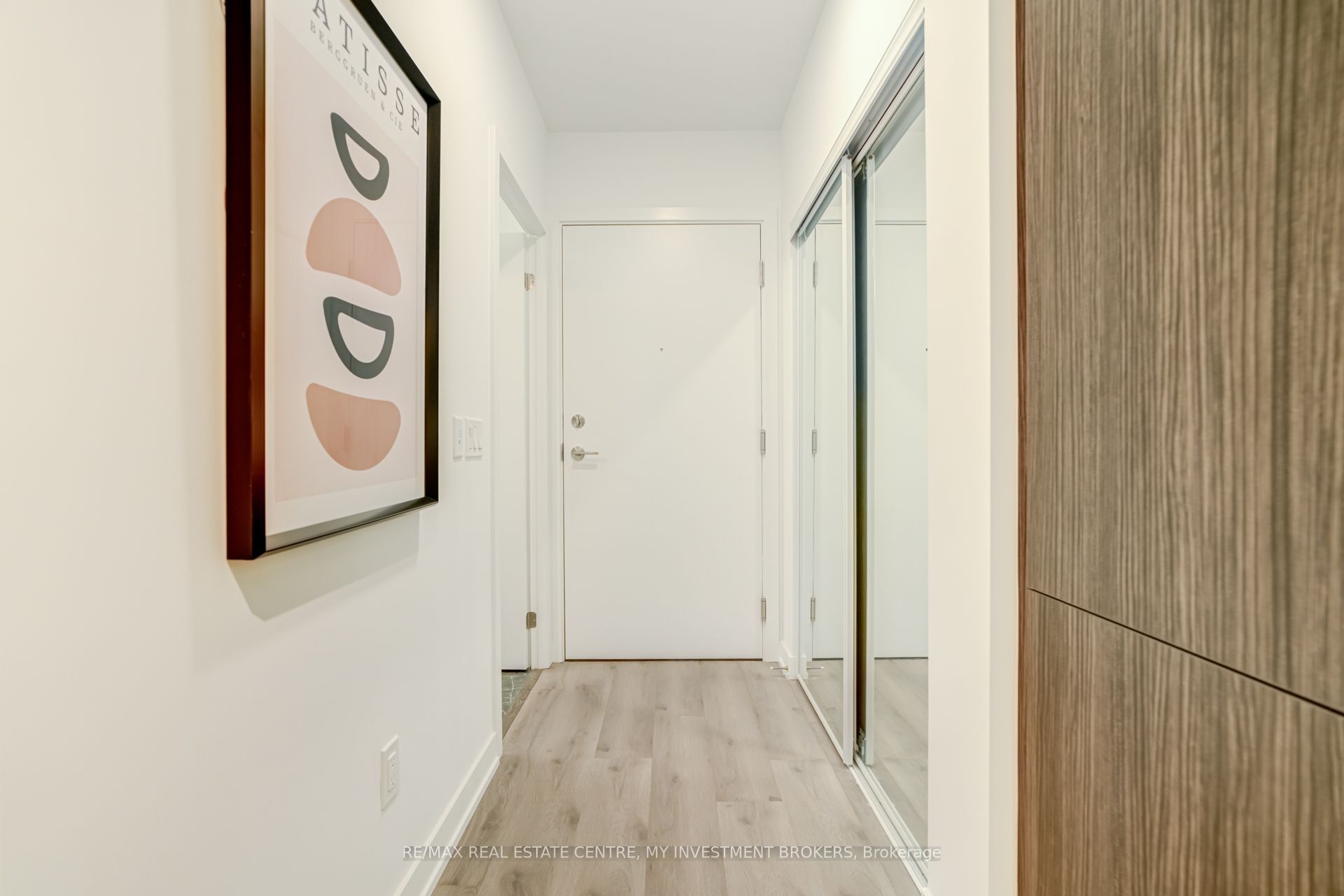 252 Church Street 4110, Toronto, ON M5B 0E6 photo 4