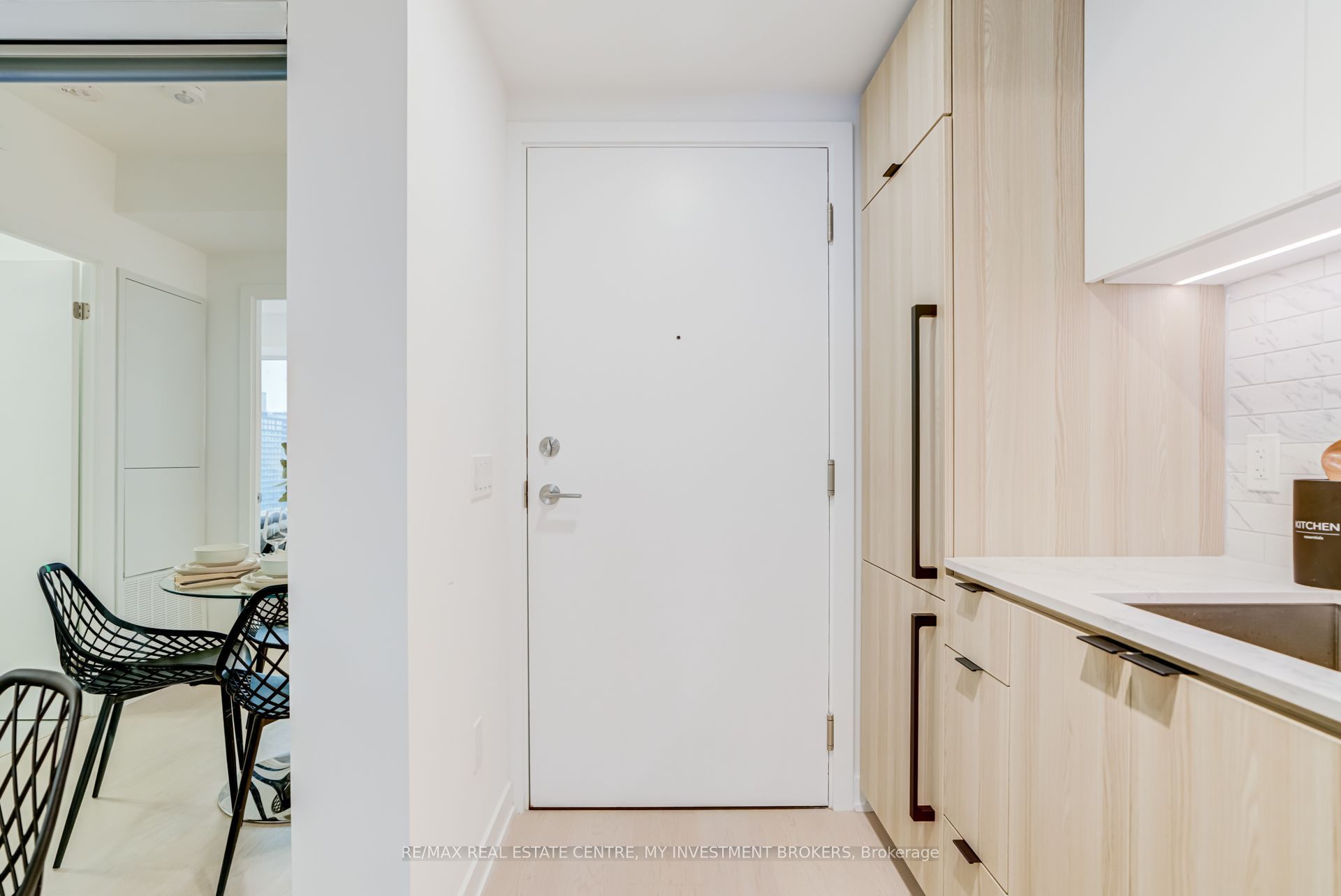 252 Church Street 2916, Toronto, ON M5B 0E6 photo 4