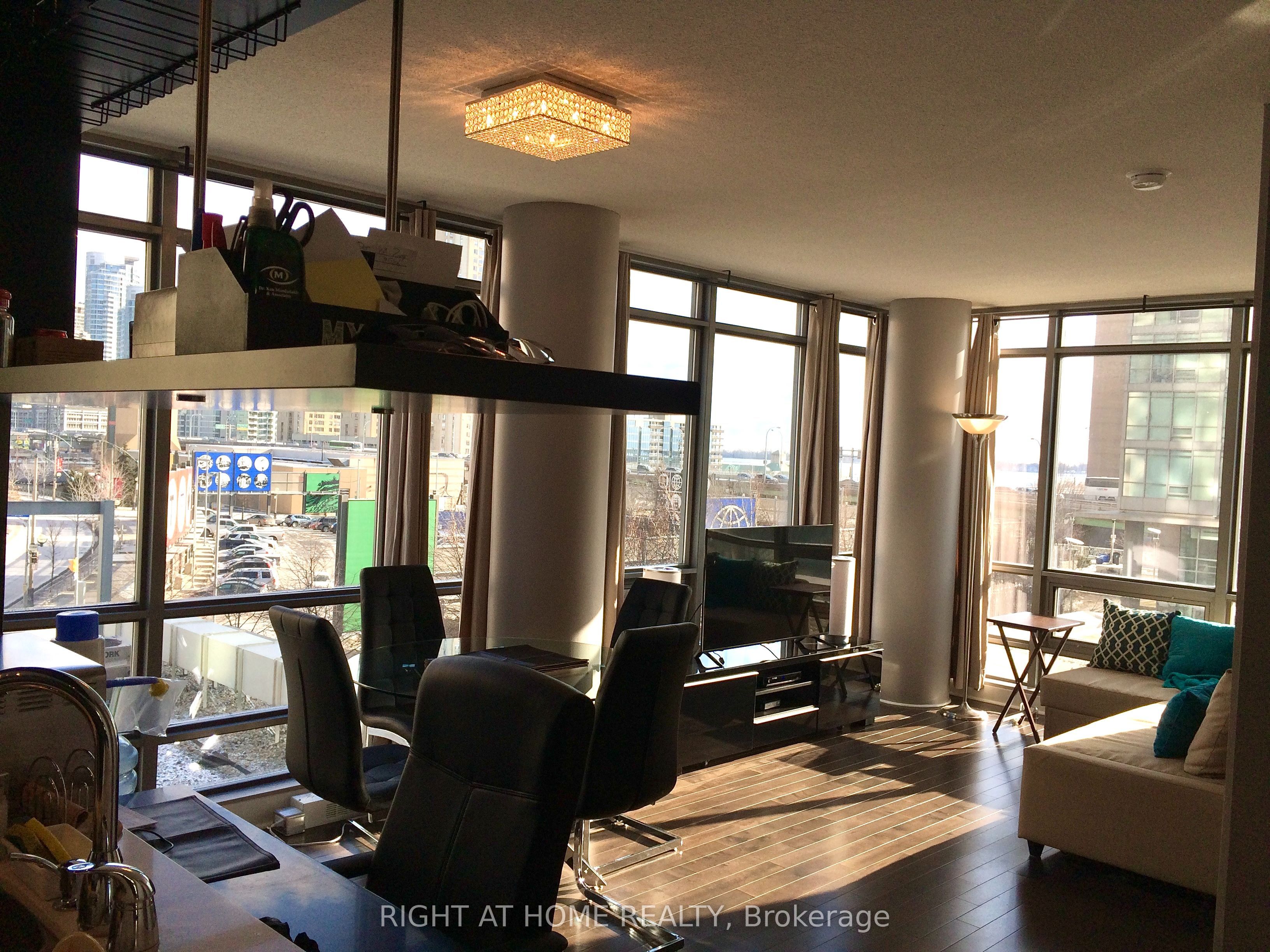 3 Navy Wharf Court 315, Toronto, ON M5V 3V1 photo 2