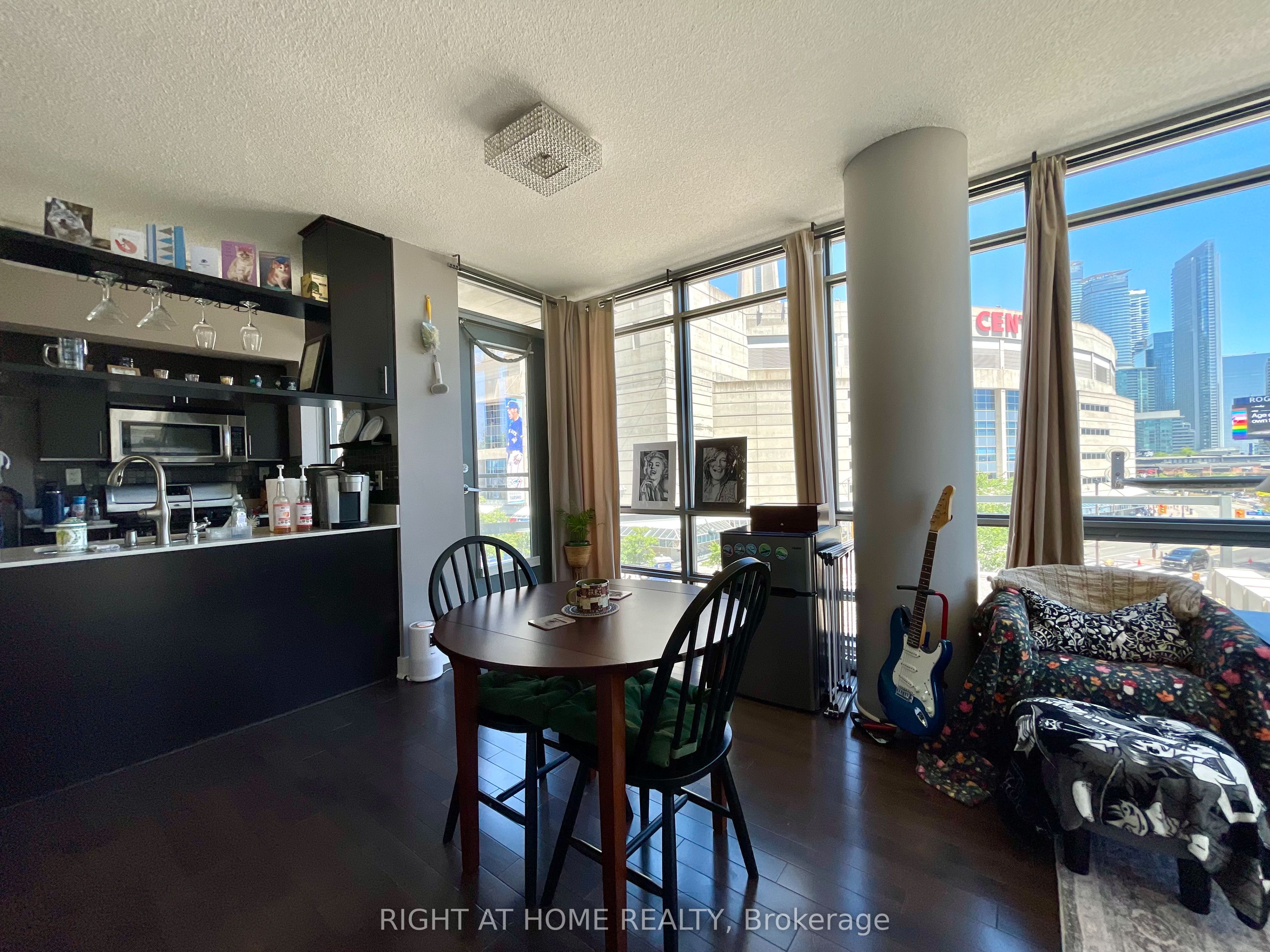 3 Navy Wharf Court 315, Toronto, ON M5V 3V1 photo 5