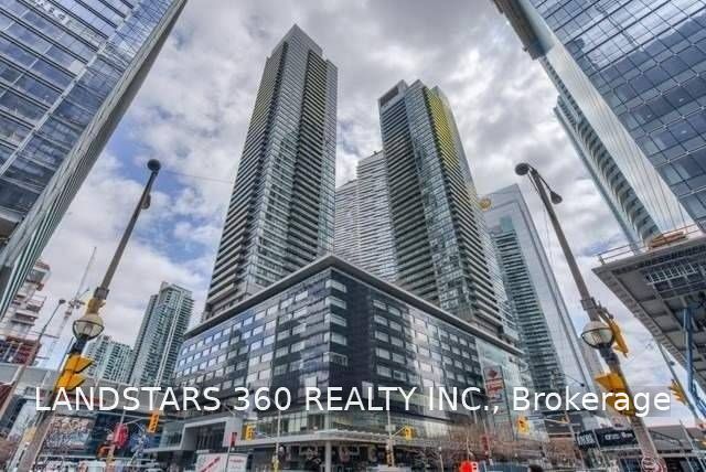 65 Bremner Boulevard 3706, Toronto, ON M5J 0A7