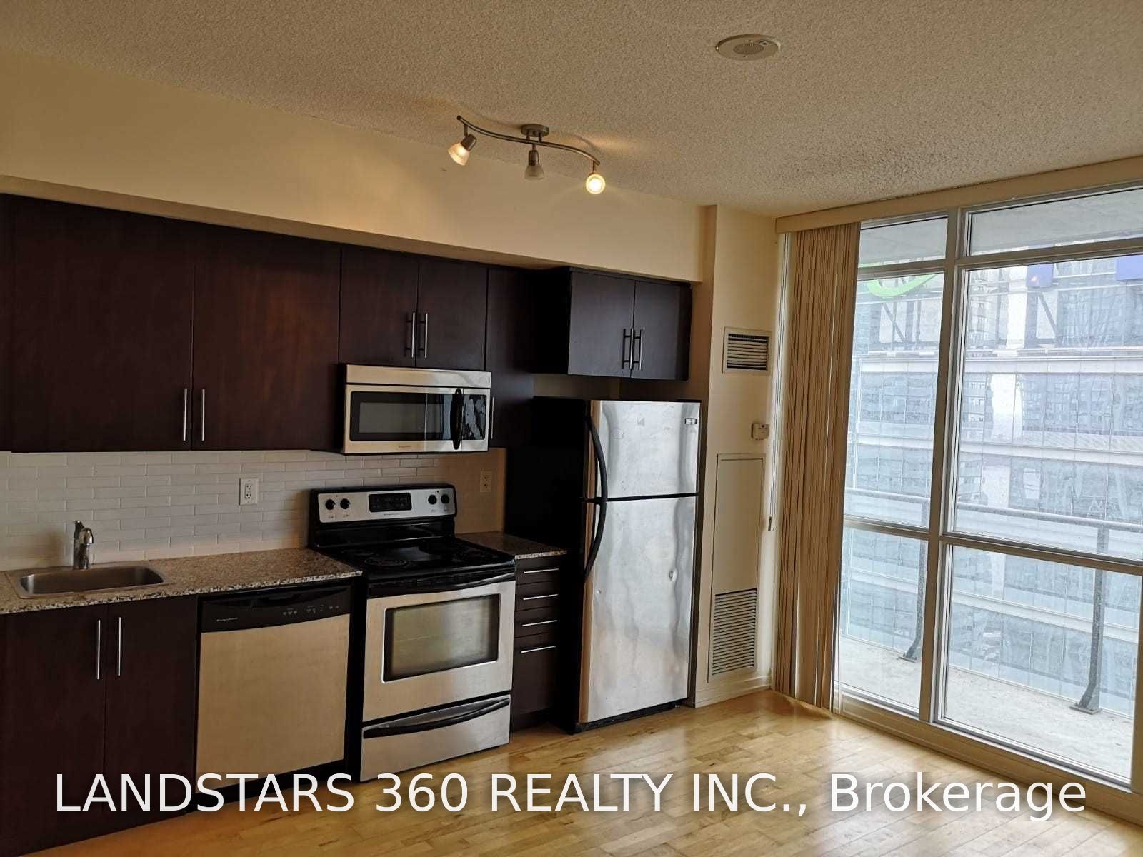 65 Bremner Boulevard 3706, Toronto, ON M5J 0A7 photo 3