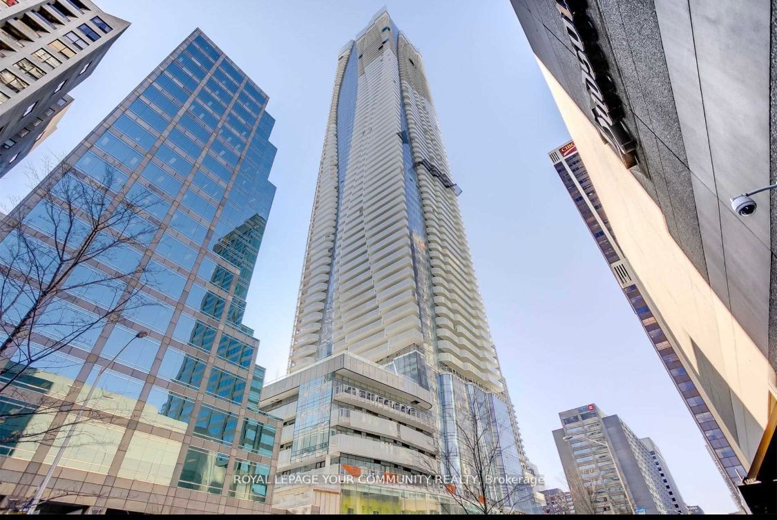 1 Bloor Street E 2812, Toronto, ON M4W 0A9