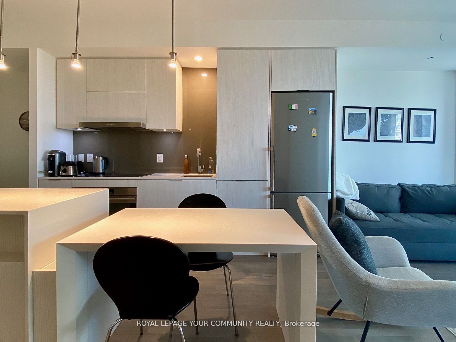 1 Bloor Street E 2812, Toronto, ON M4W 0A9 photo 5