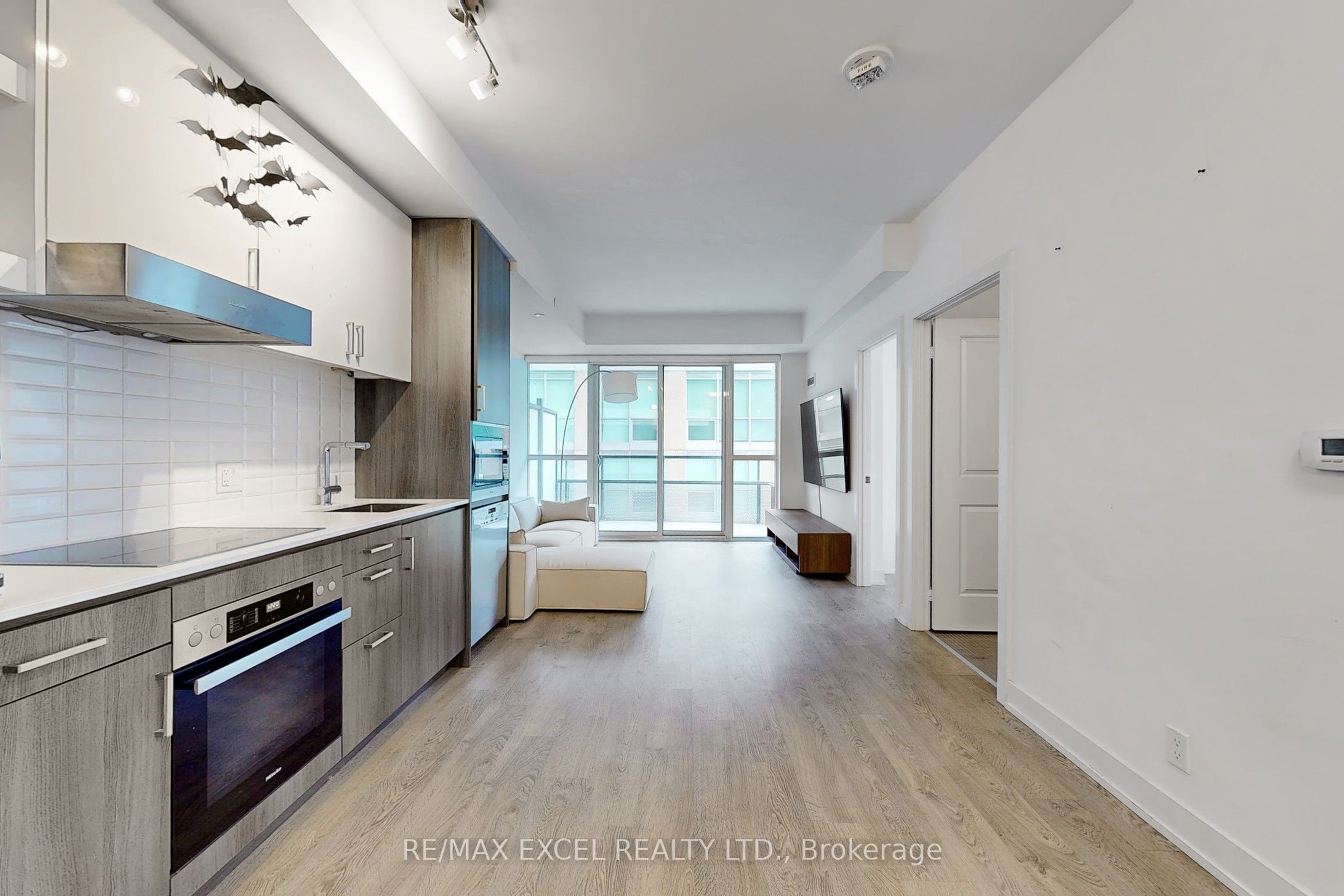 11 Lillian Street 609, Toronto, ON M4S 2H7 photo 5