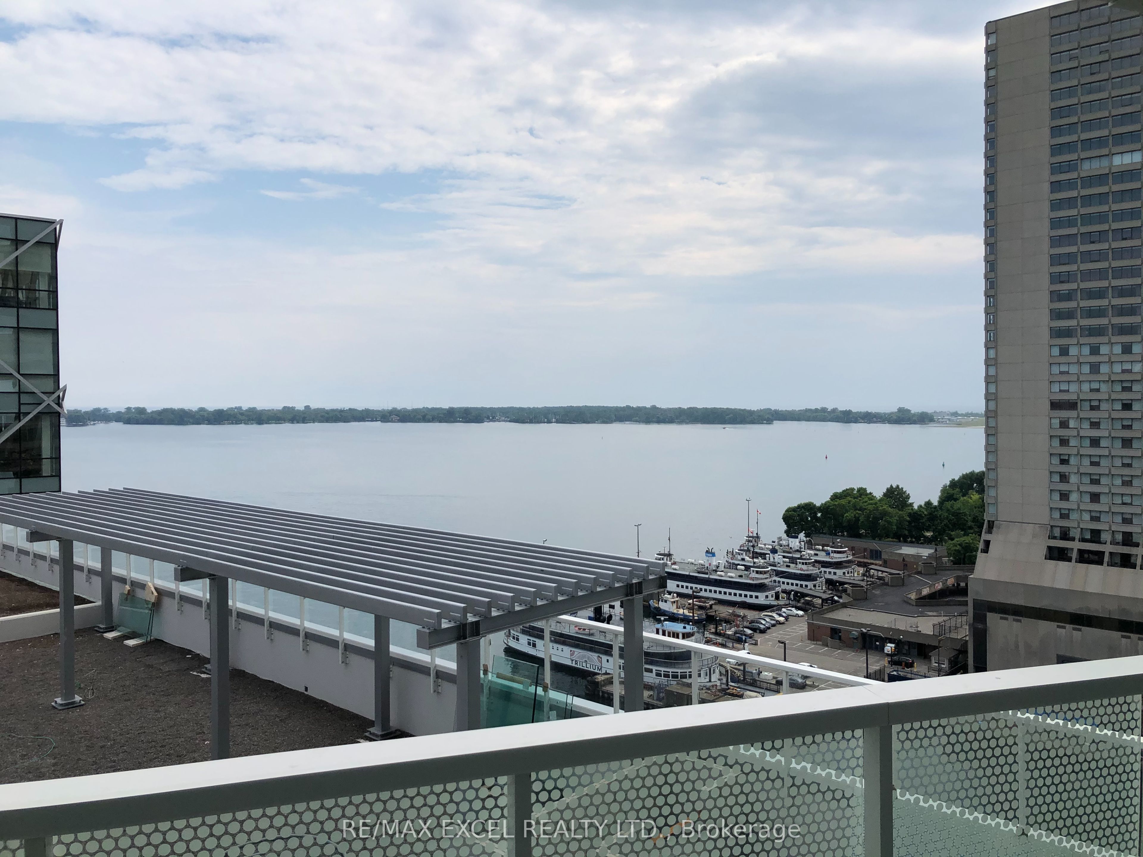15 Queens Quay E 1303, Toronto, ON M5E 0A4 photo 5