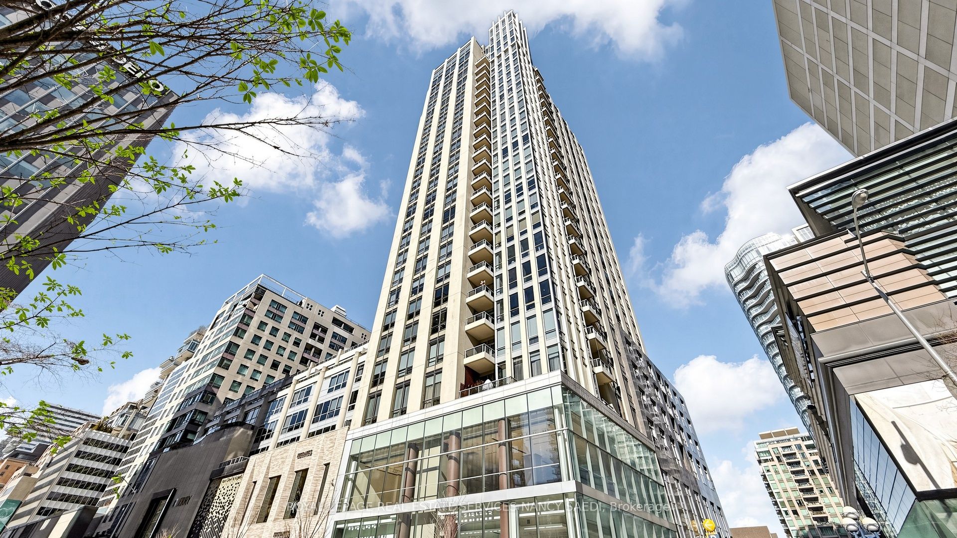10 Bellair Street 802, Toronto, ON M5R 3T8 photo 5