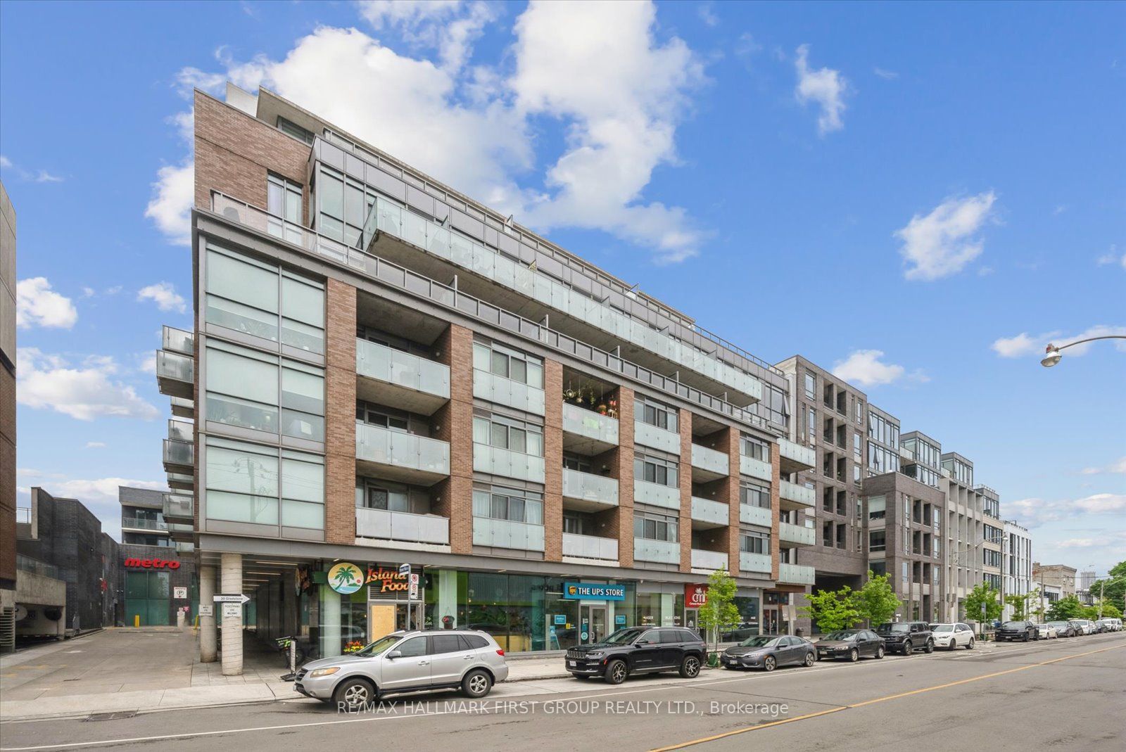 8 Gladstone Avenue 602, Toronto, ON M6J 0B3 photo 2