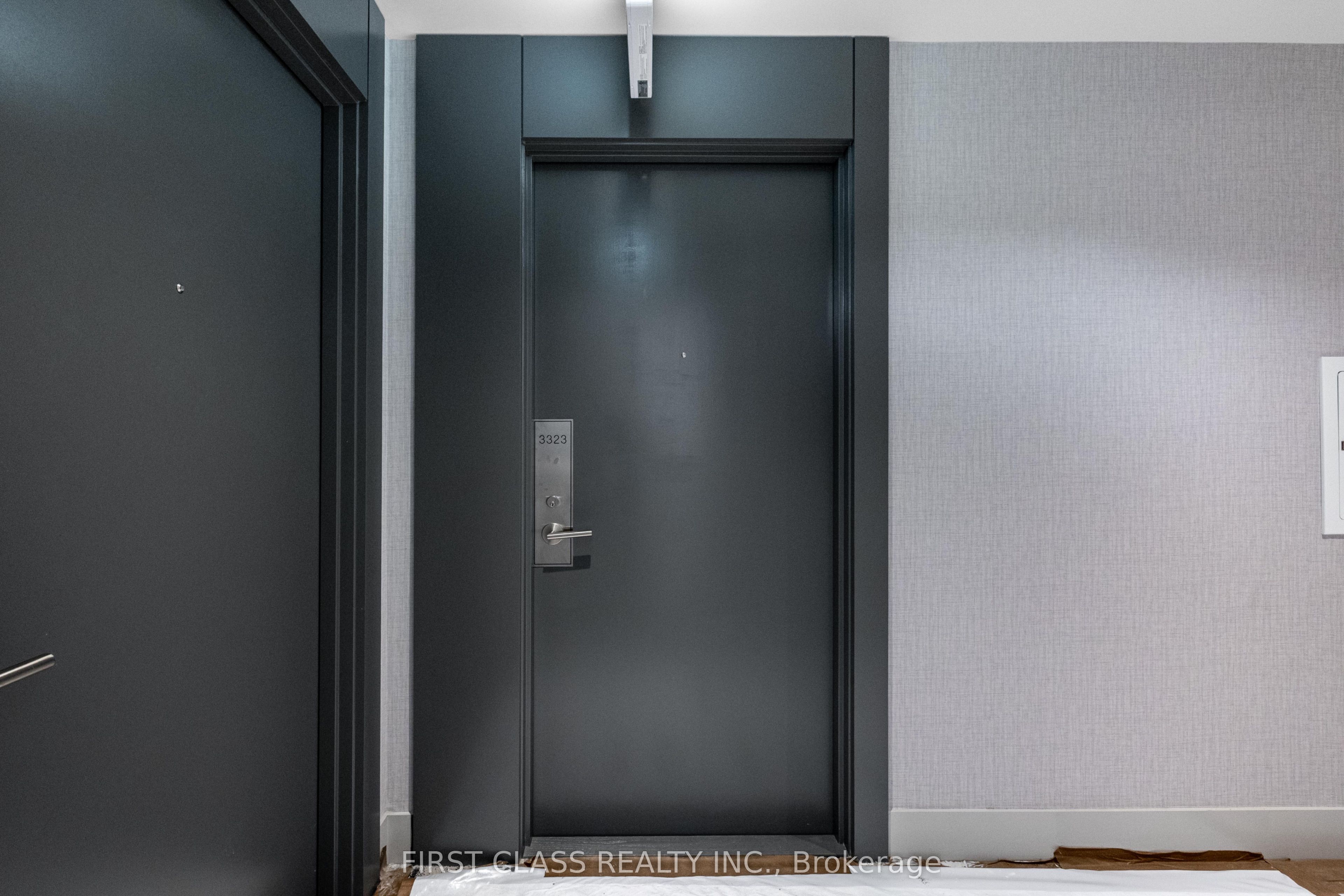 5858 Yonge Street, Toronto, ON M2M 3T3 photo 4