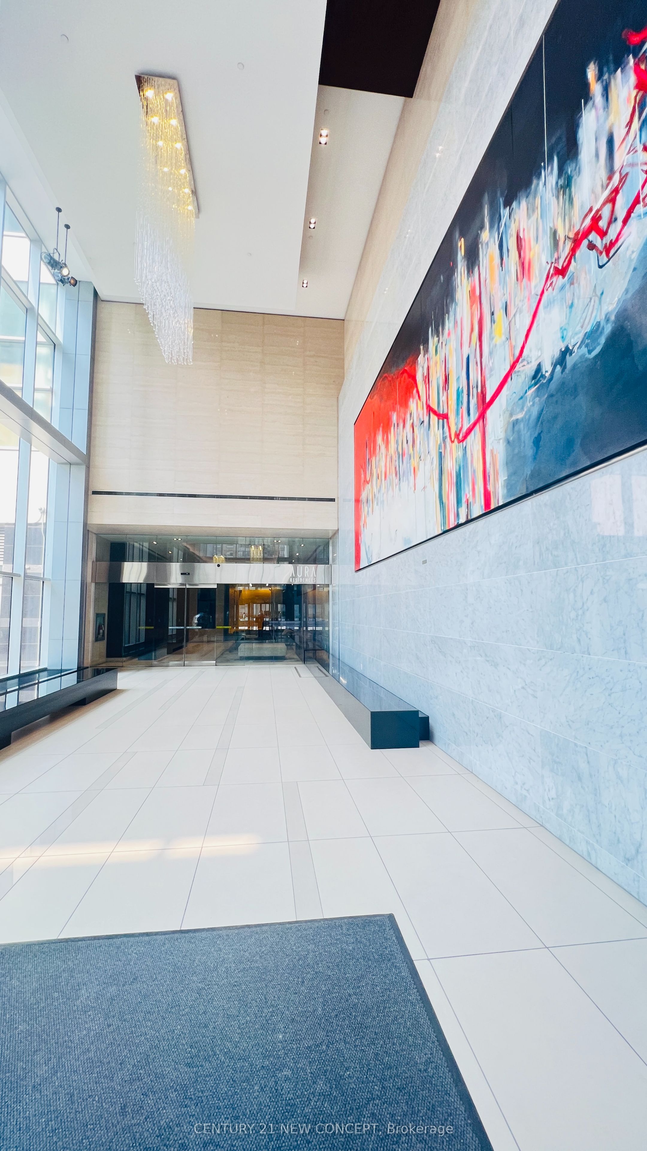 386 Yonge Street 818, Toronto, ON M5B 0A4 photo 3
