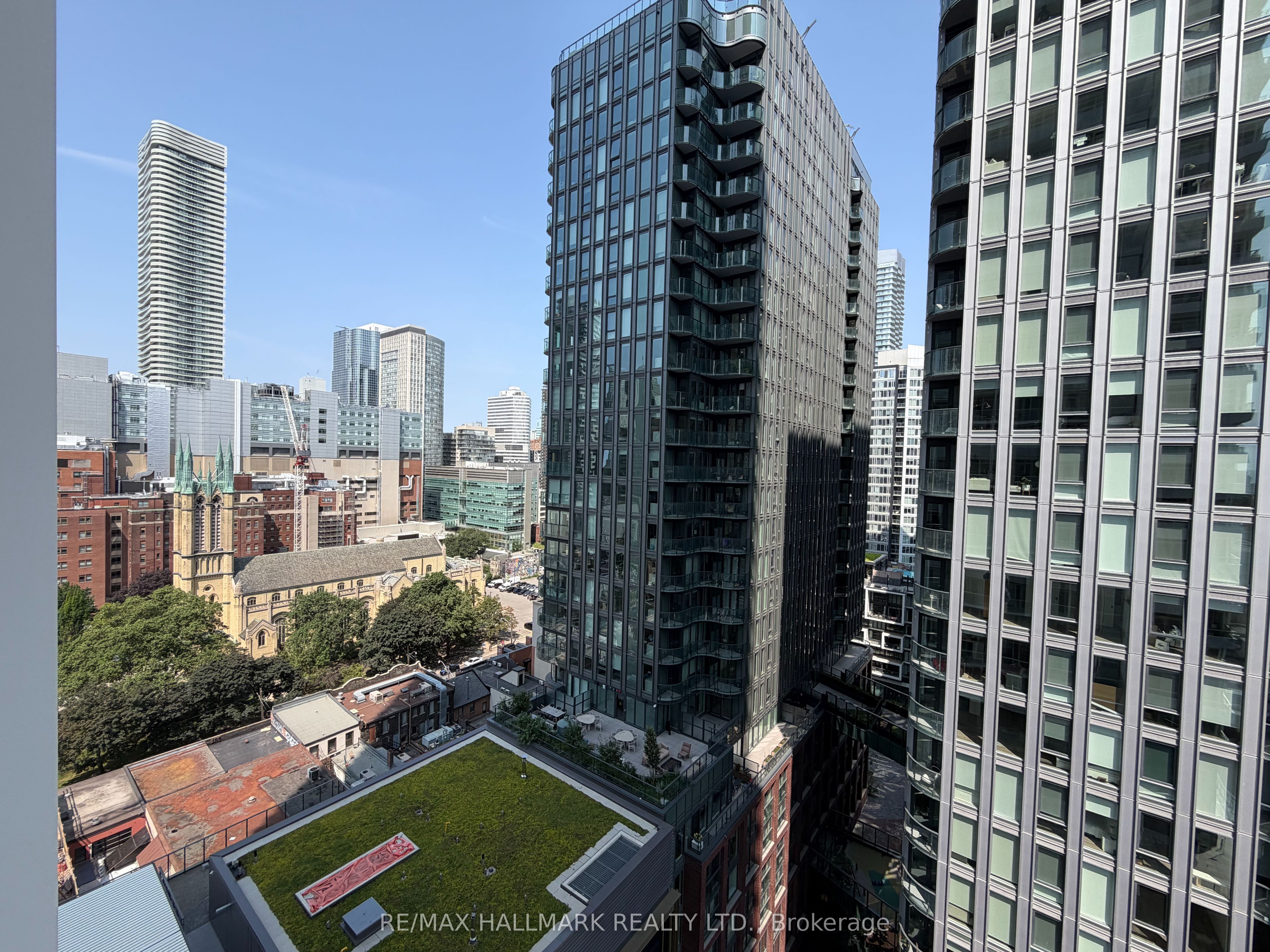 88 Queen Street 1701, Toronto, ON M5C 0B6 photo 4