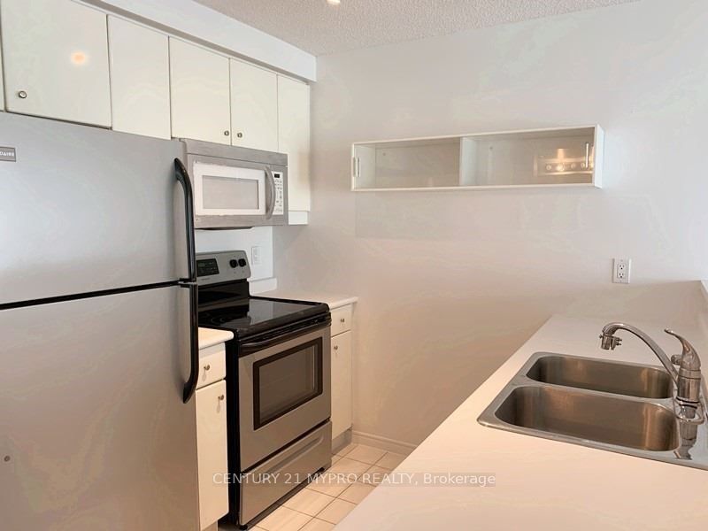 10 Yonge Street 605, Toronto, ON M5E 1R4 photo 4