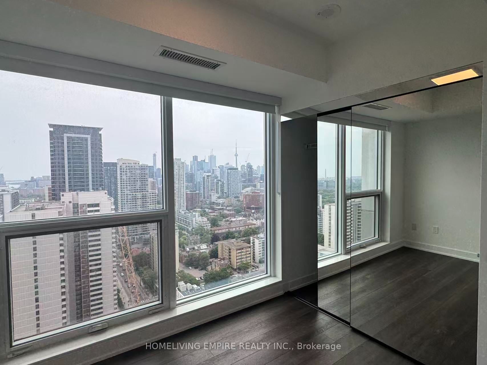 609 Sherbourne Street 3302, Toronto, ON M4X 1K7 photo 4