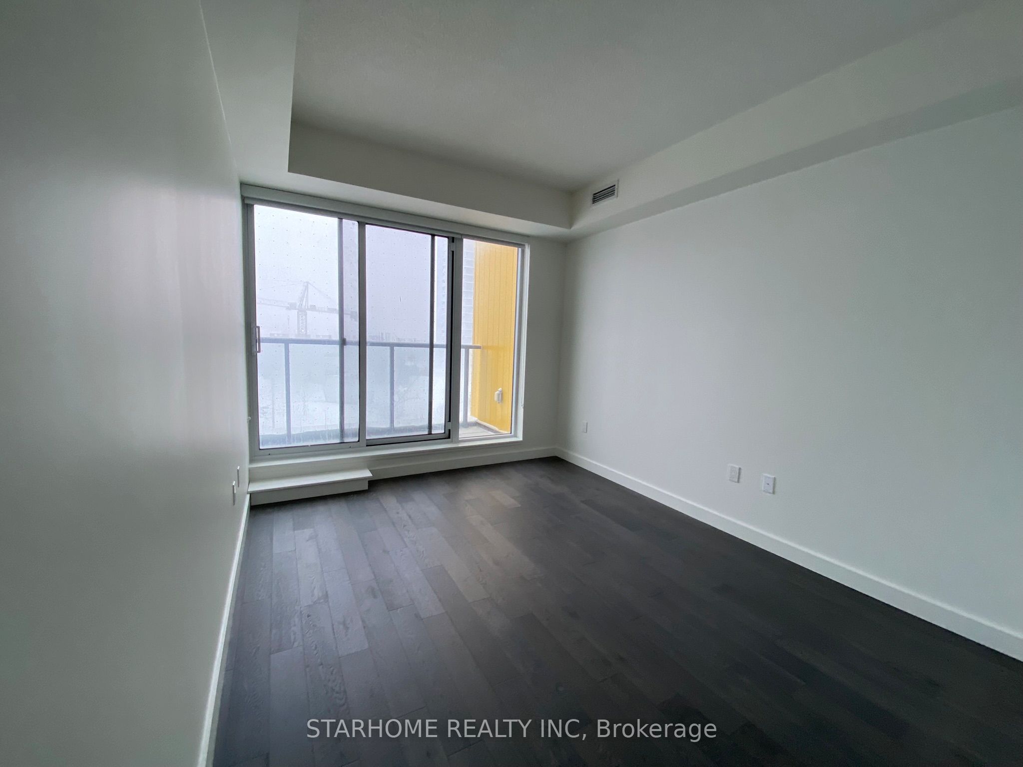 95 McMahon Drive Th 510, Toronto, ON M2K 0H2 photo 4