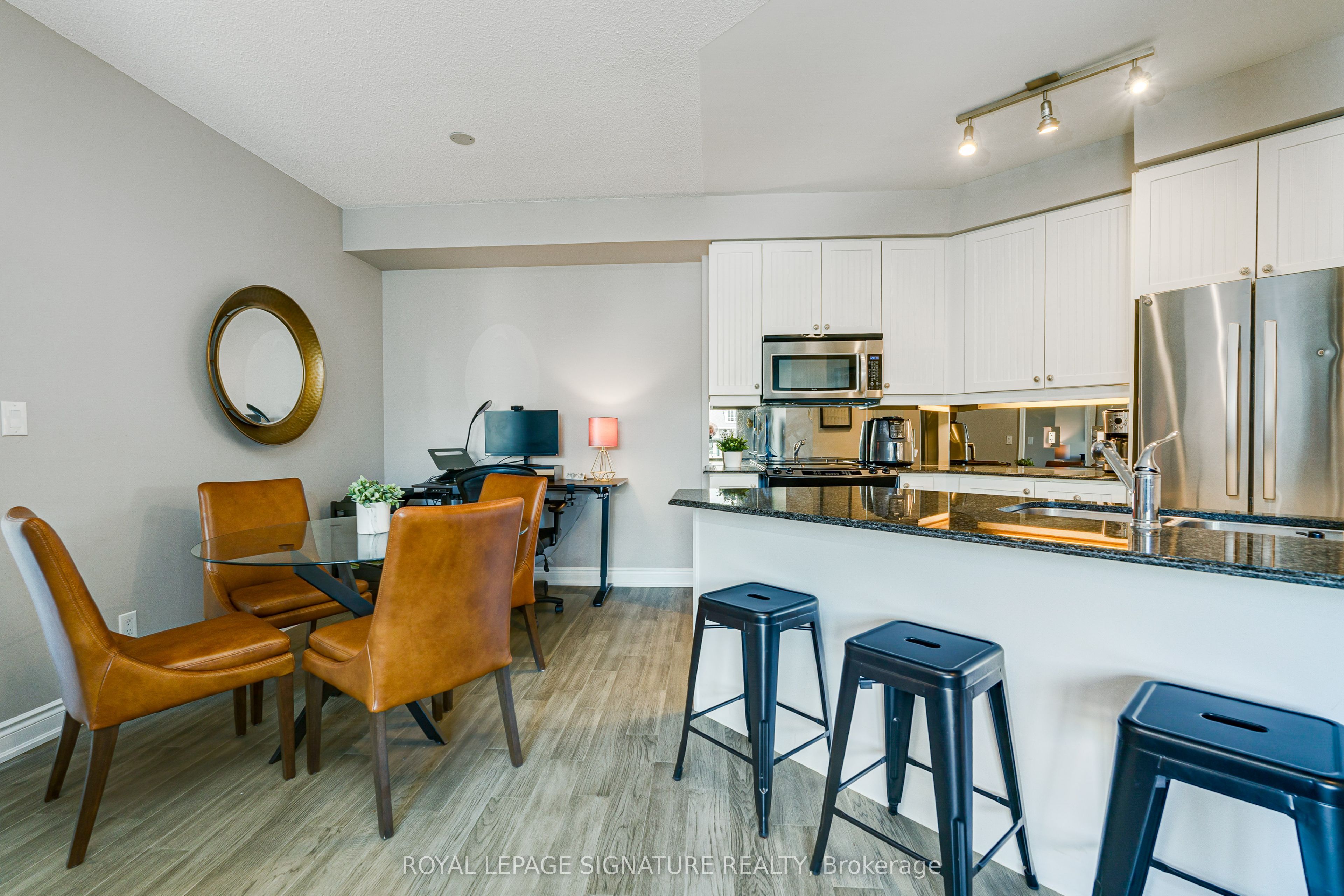 20 Bloorview Place 316, Toronto, ON M2J 0A6 photo 5