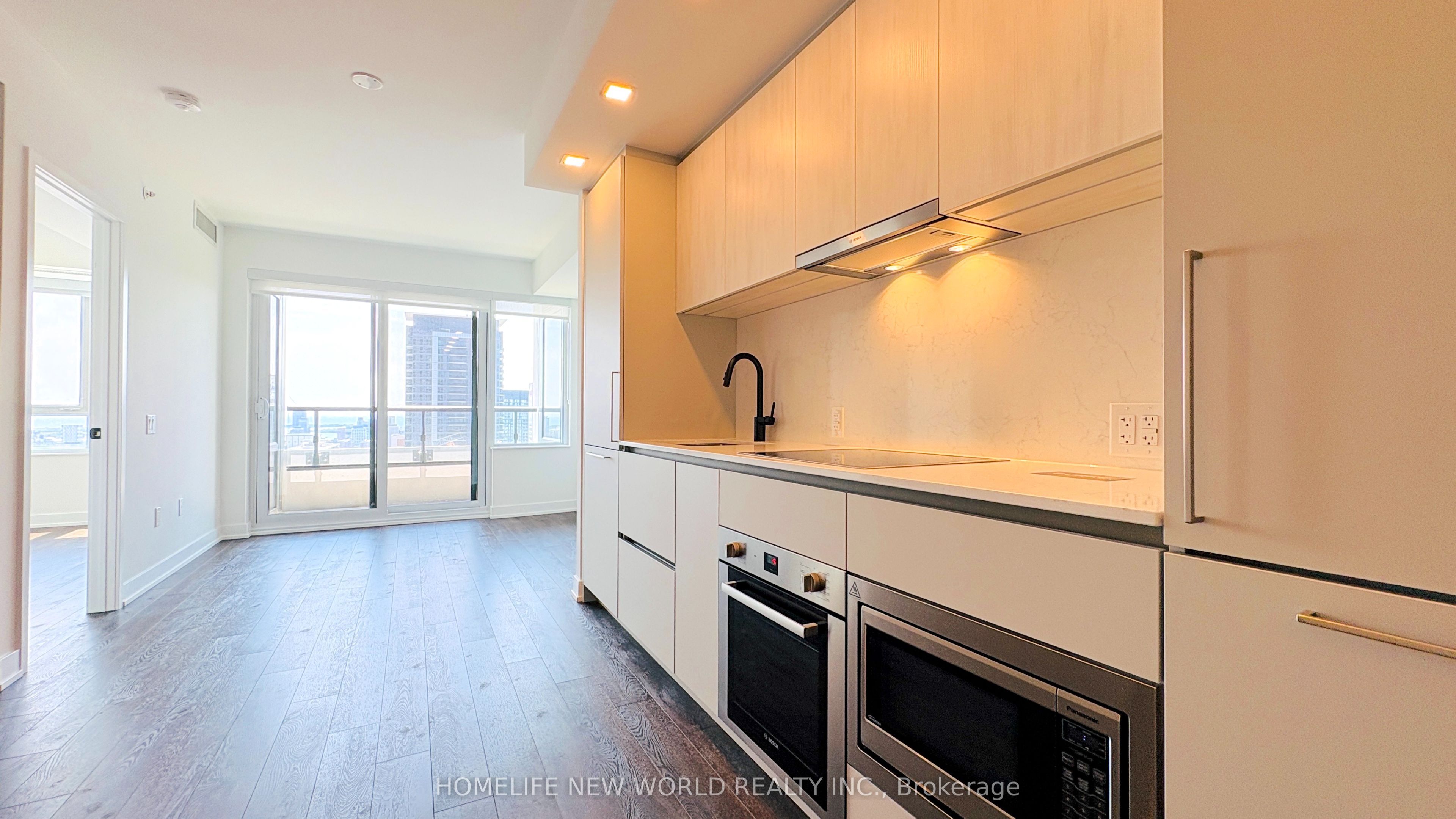 609 Sherbourne Street 3301, Toronto, ON M4X 0A4 photo 5