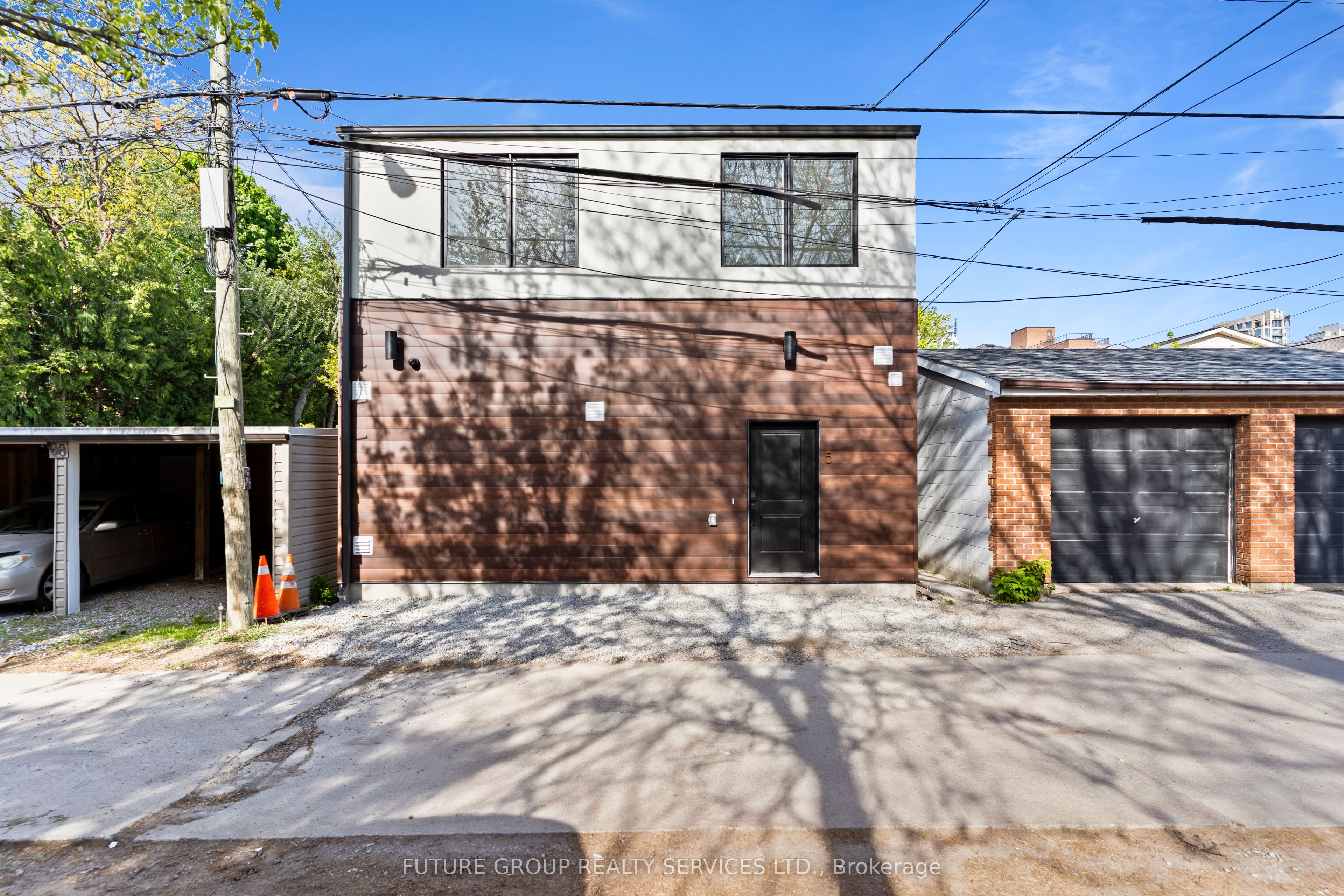 86 Kenwood Avenue Unit 5, Toronto, ON M6C 2S2 photo 2