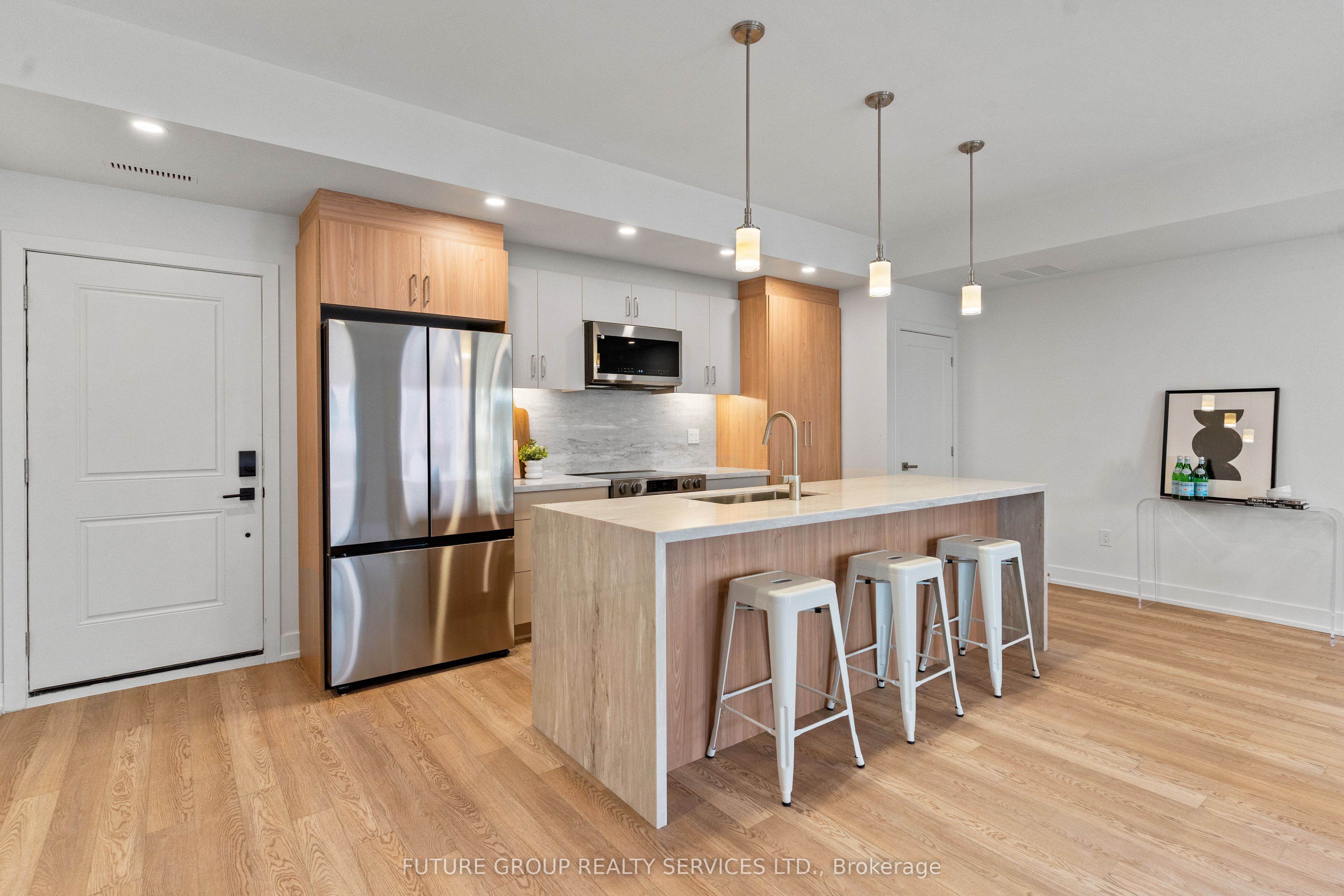 86 Kenwood Avenue Unit 5, Toronto, ON M6C 2S2 photo 5