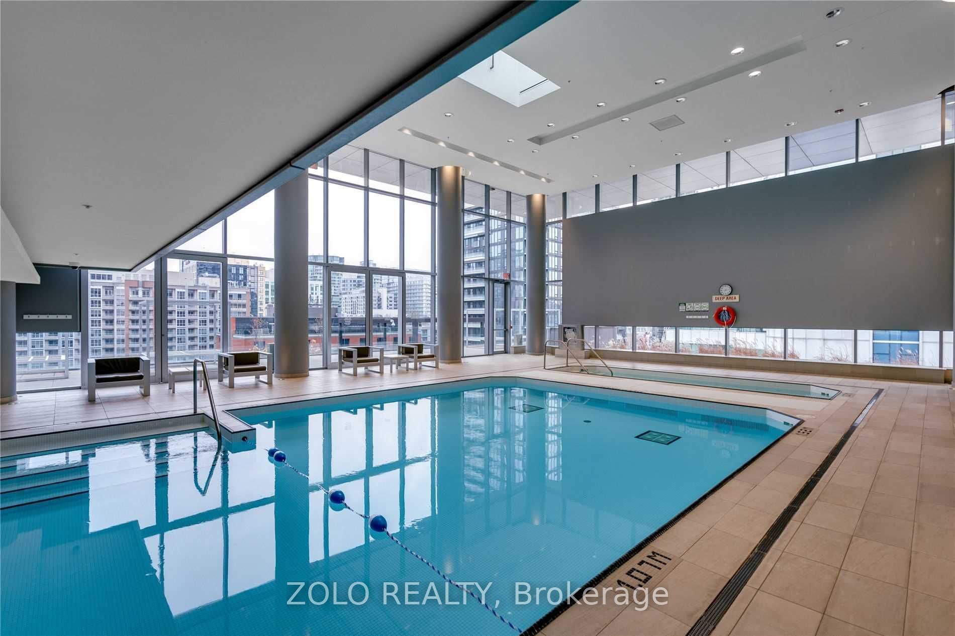 80 John Street 3710, Toronto, ON M5V 3X4
