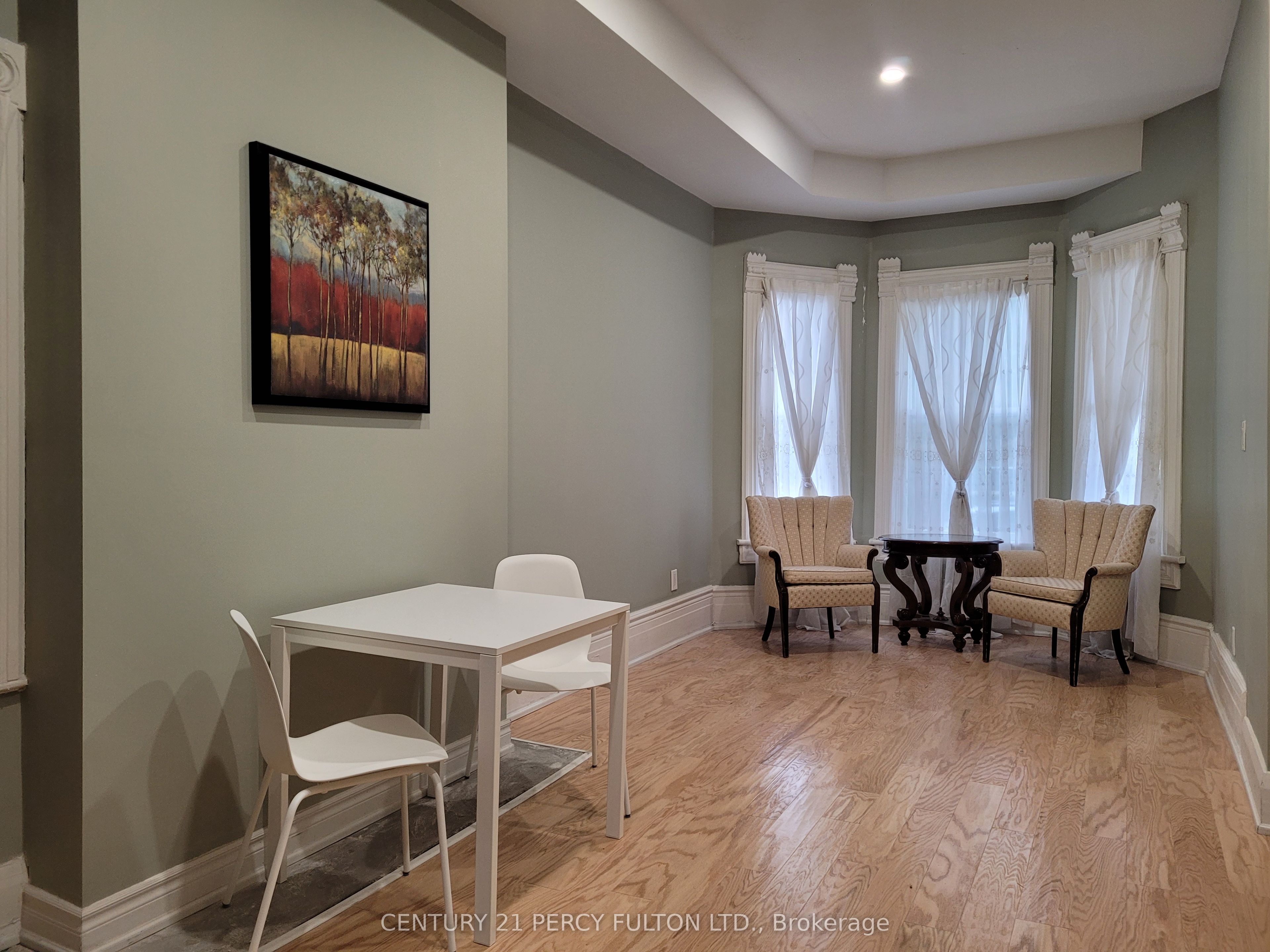 196 Brock Avenue, Toronto, ON M6M 2L6 photo 3