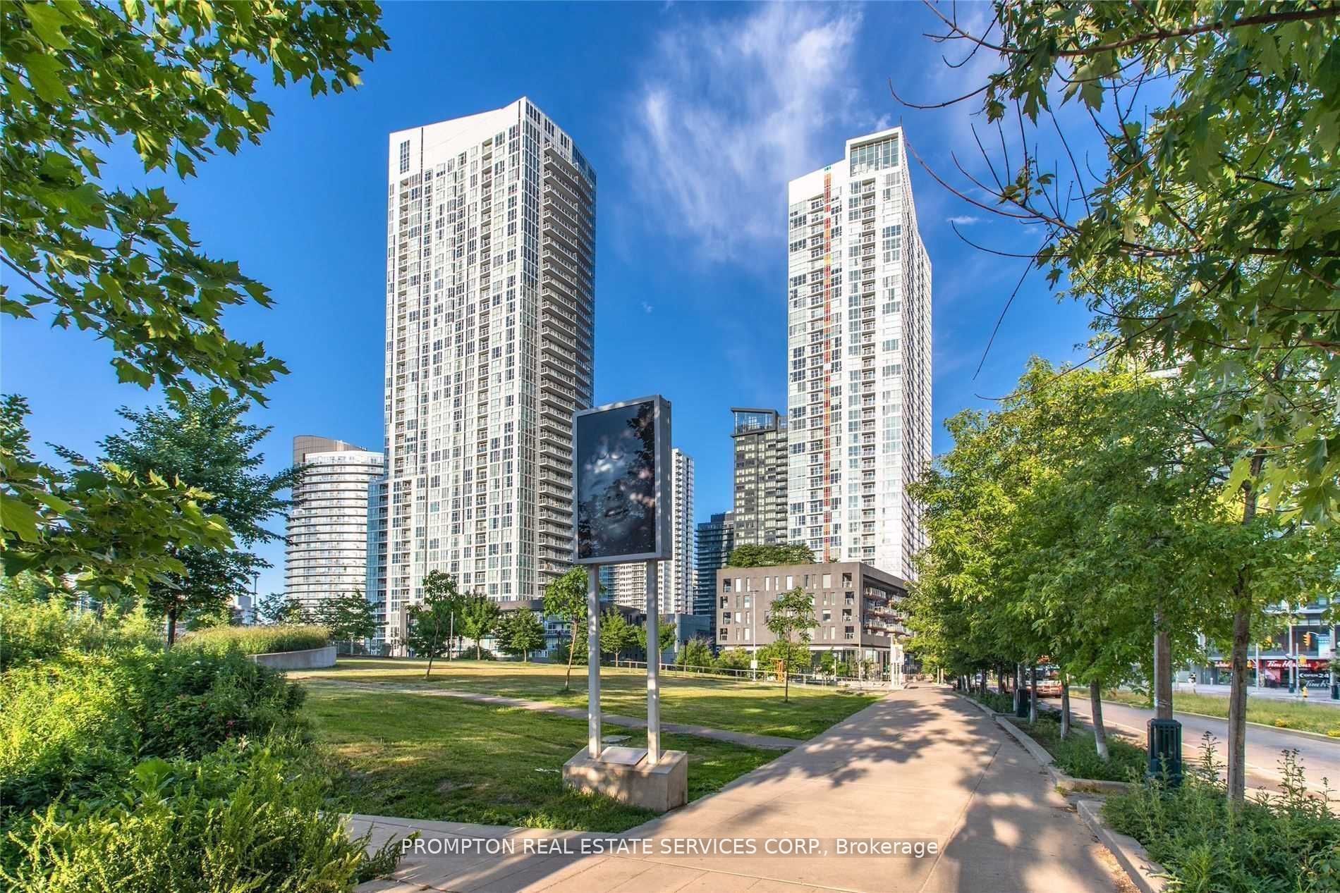 70 Queens Wharf Road 1205, Toronto, ON M5V 0J2
