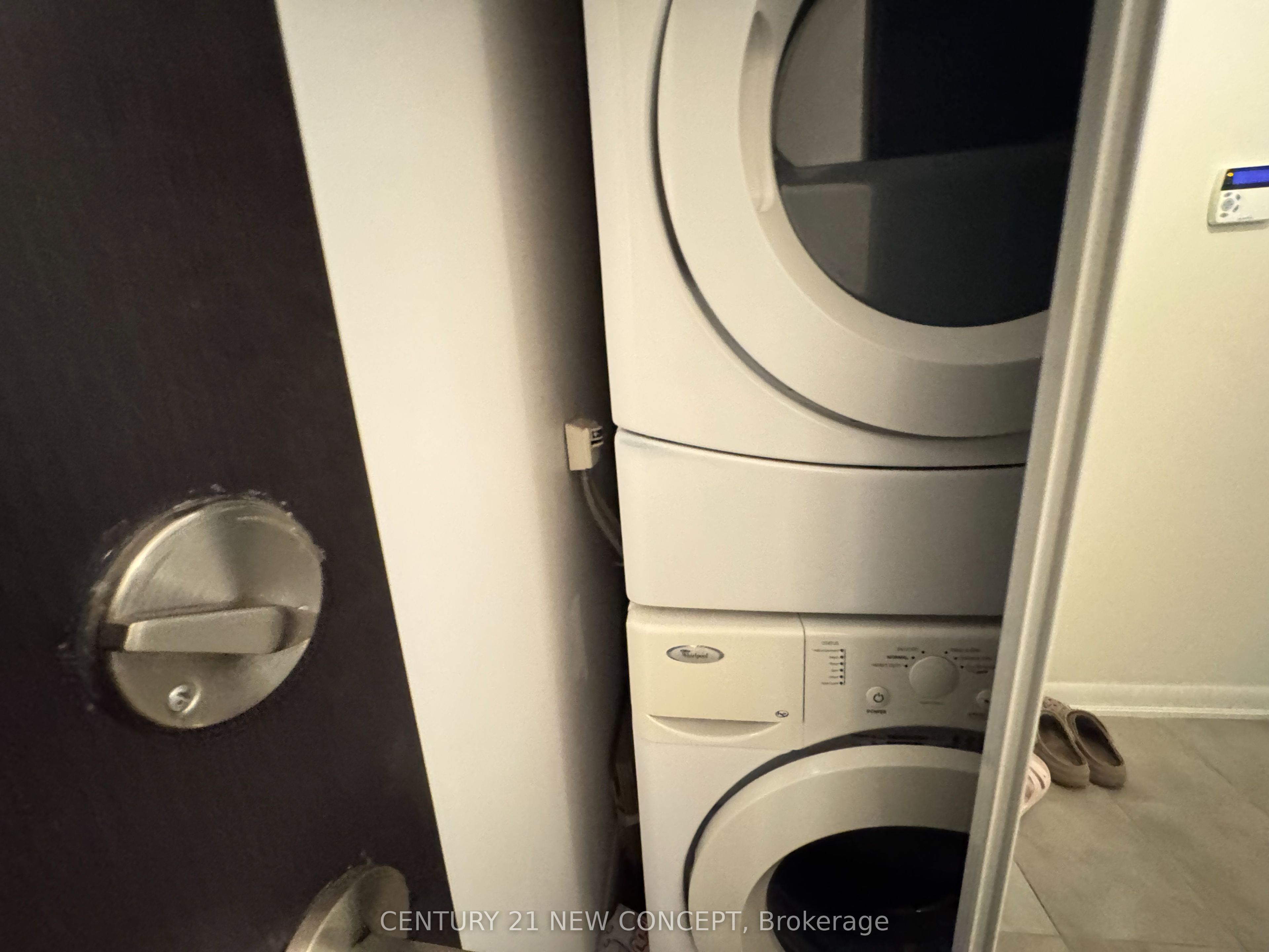 5168 Yonge Street 2709, Toronto, ON M2N 5P6 photo 2