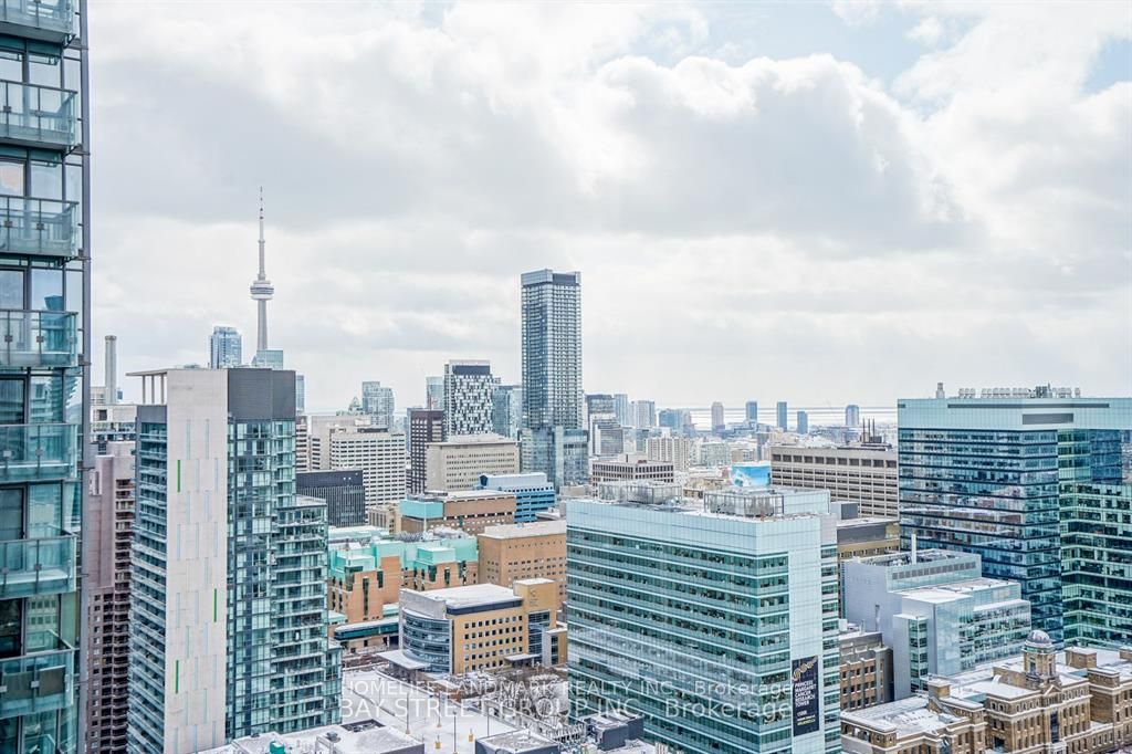 37 Grosvenor Street 3401, Toronto, ON M4Y 3G5 photo 2