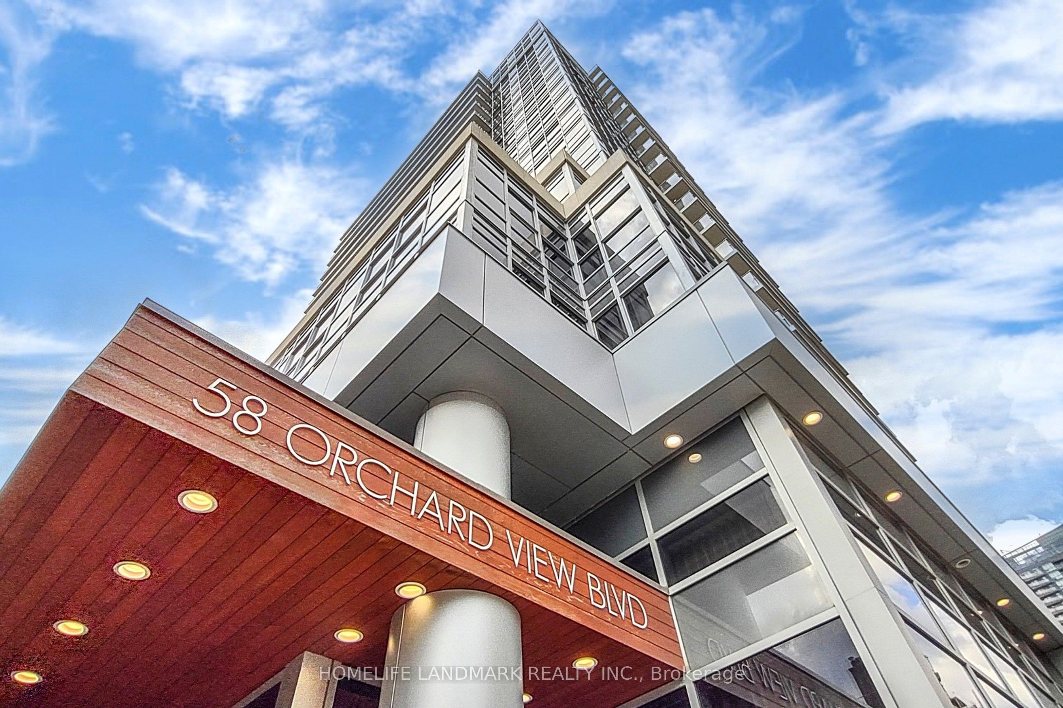 58 Orchard View Boulevard 505, Toronto, ON M4R 1B9 photo 2
