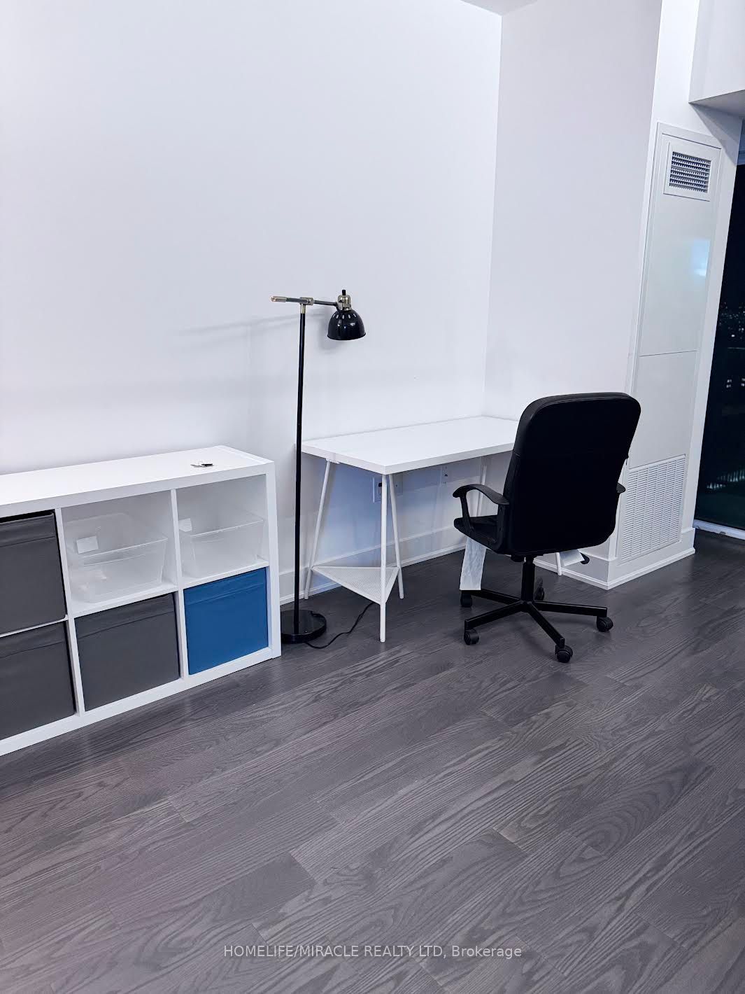 955 Bay Street 2809, Toronto, ON M5S 2A2 photo 4