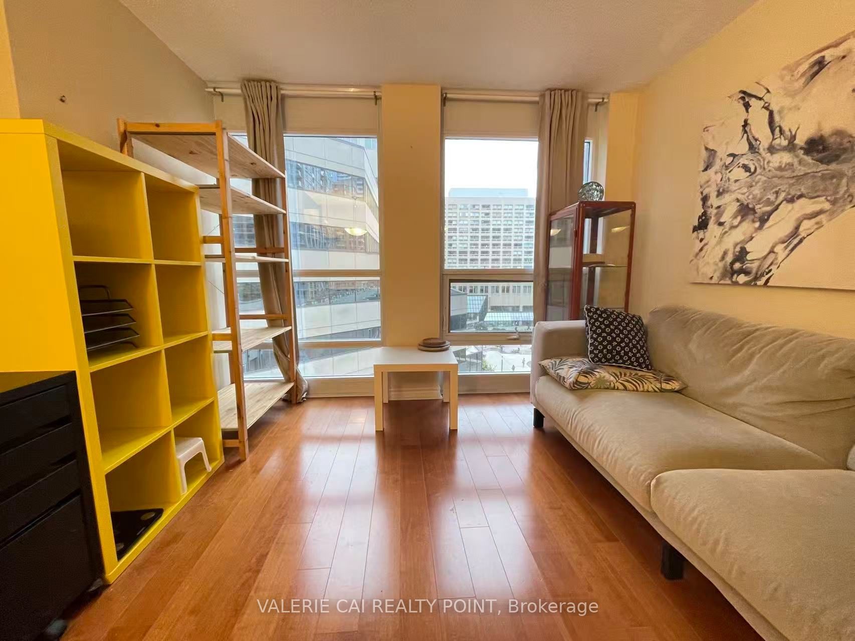 763 Bay Street 502, Toronto, ON M5G 2R3 photo 3