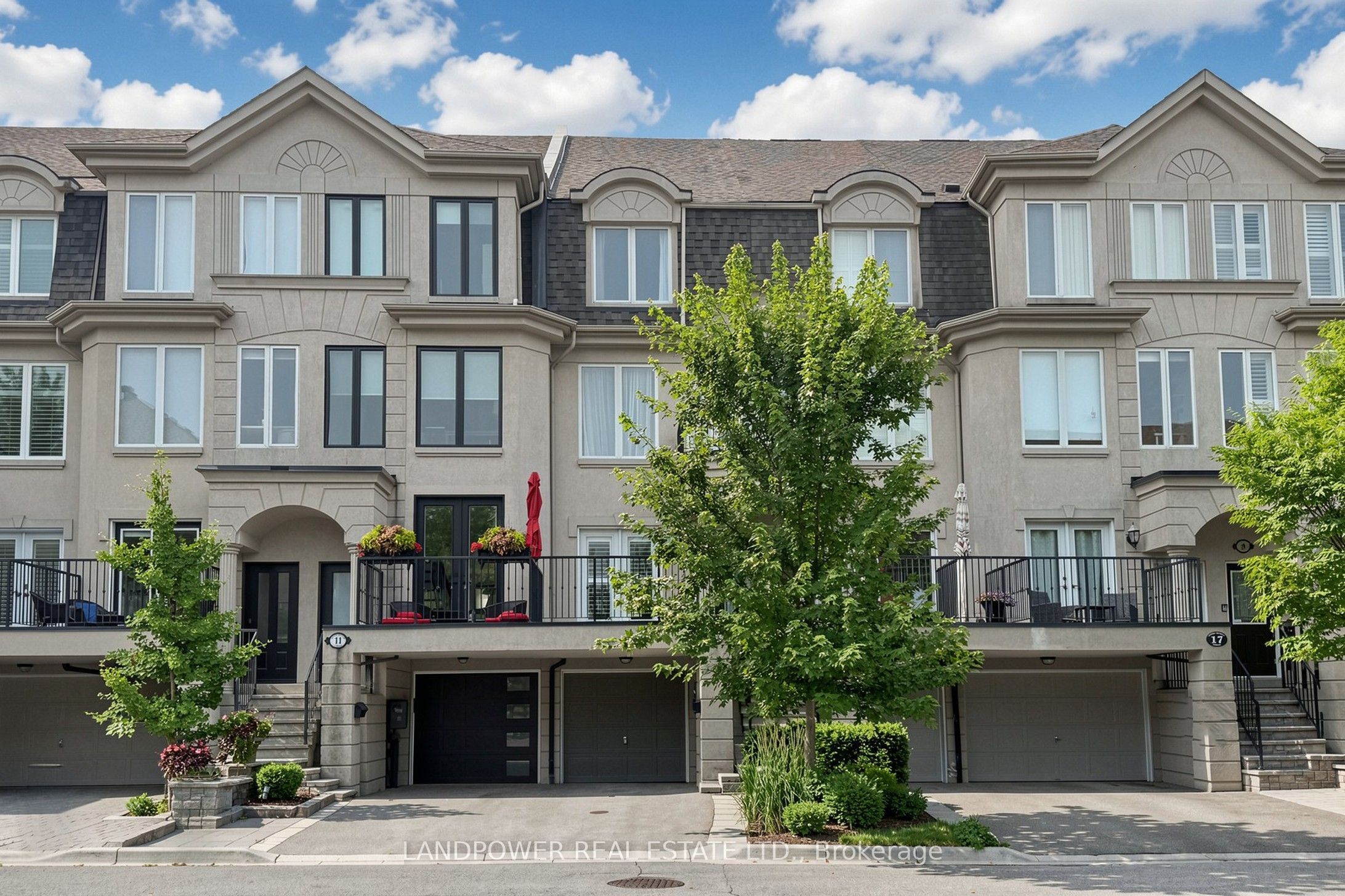 13 David Dunlap Circle, Toronto, ON M3C 4B9 photo 2
