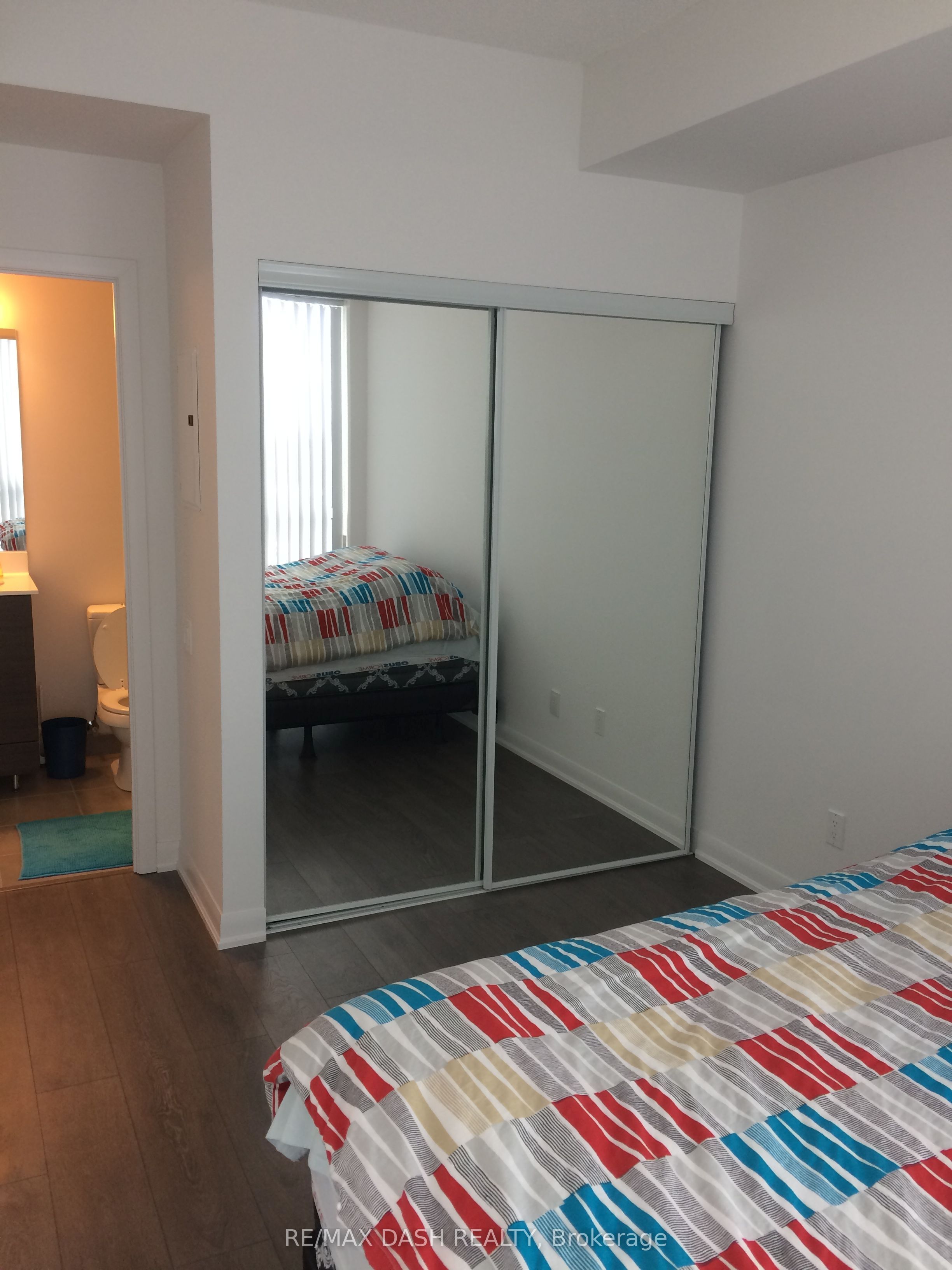 5162 Yonge Street W 3515, Toronto, ON M2N 5P6 photo 4