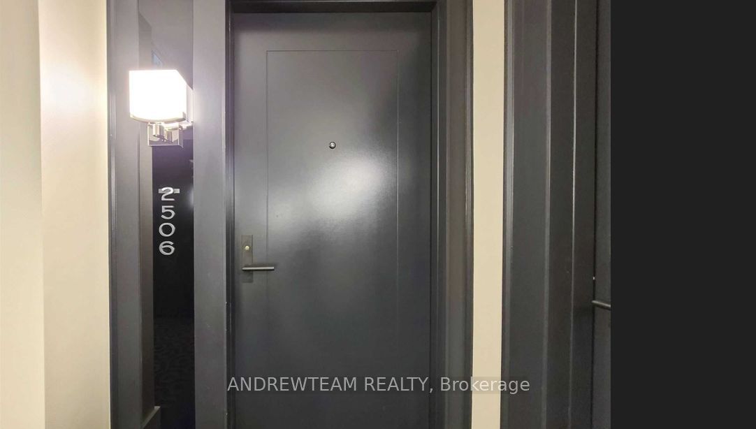 955 Bay Street 2506, Toronto, ON M5S 2A2 photo 3