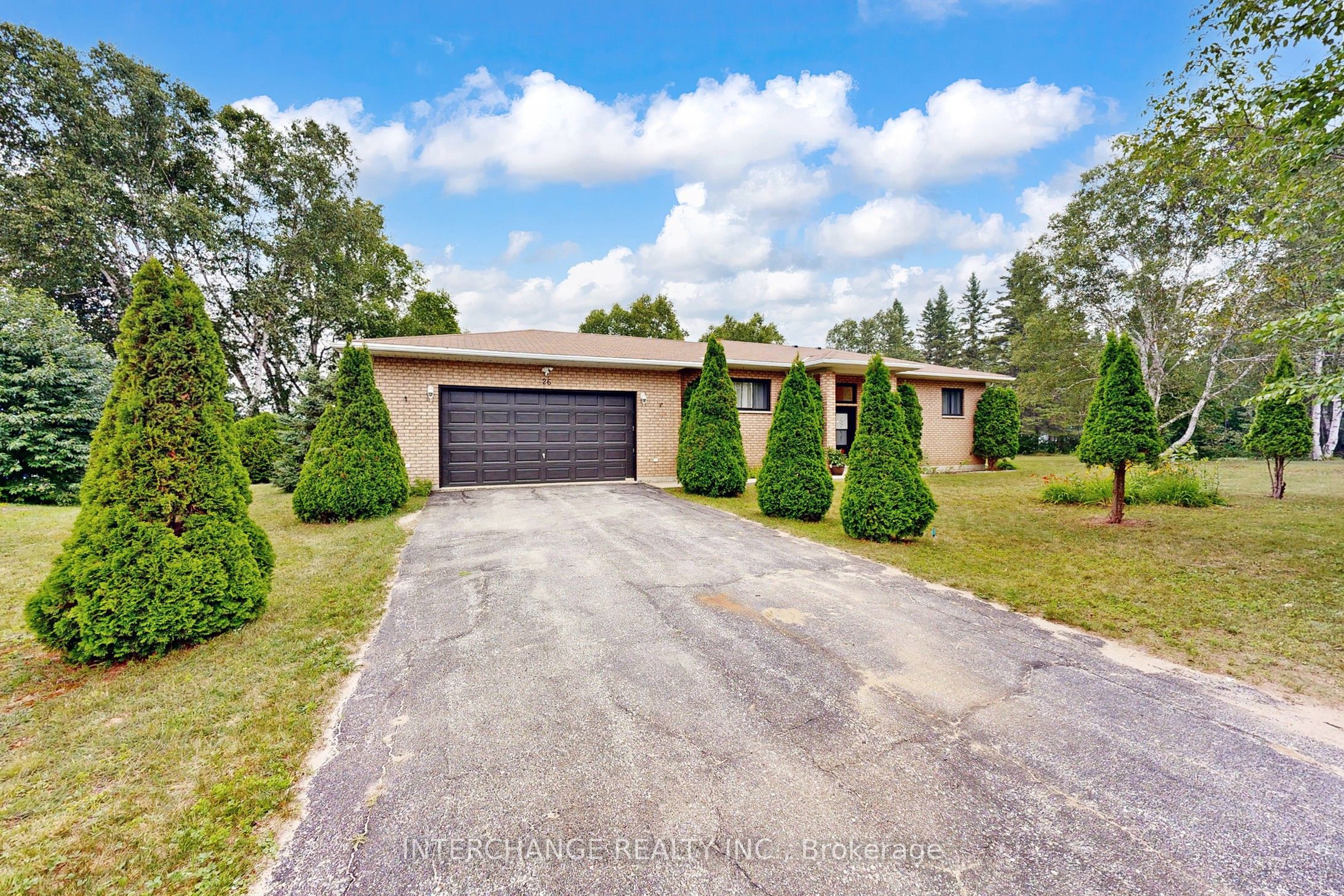 21 Lawren Harris Square 411, Toronto, ON M5A 0T4