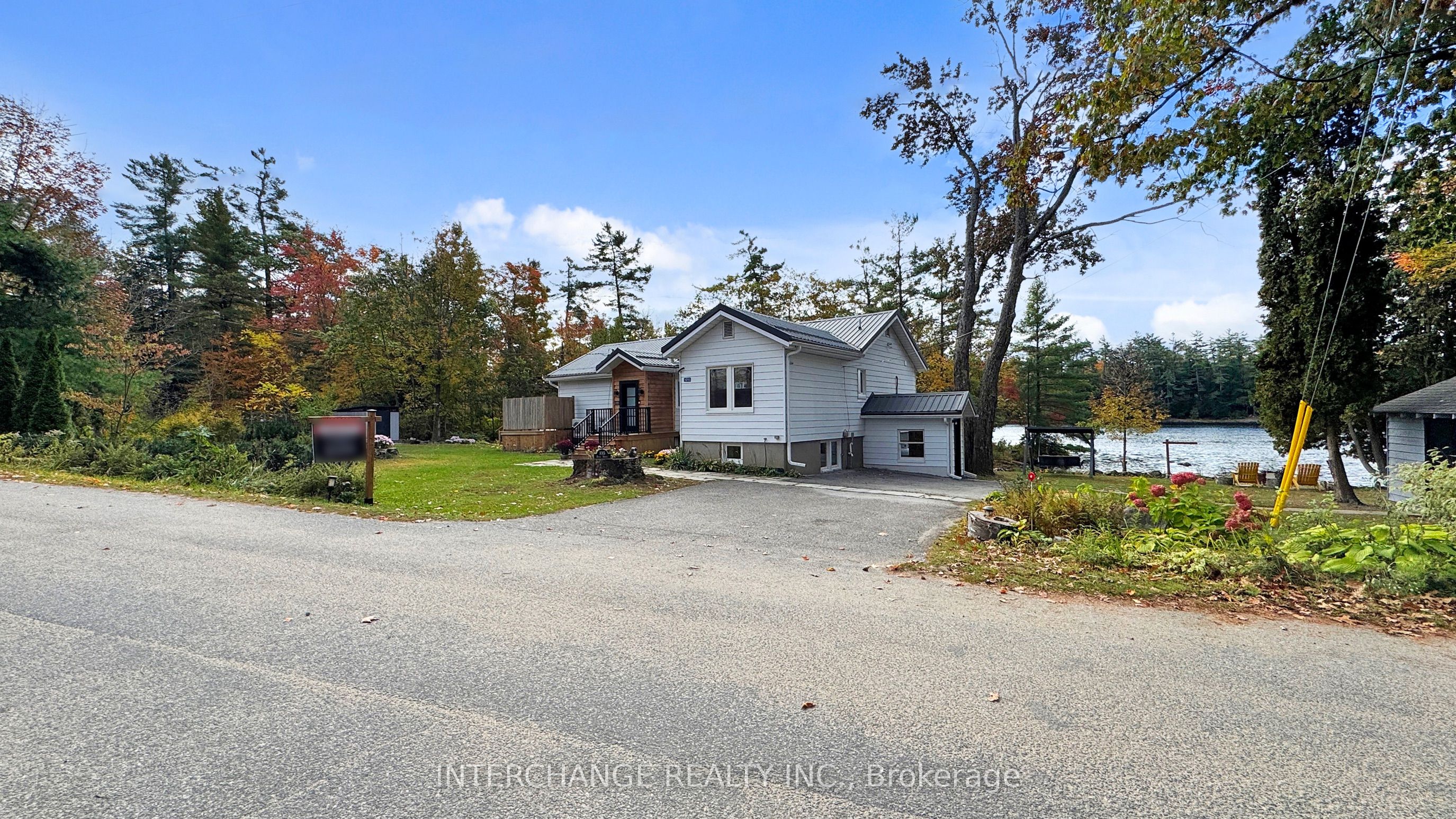 21 Lawren Harris Square 411, Toronto, ON M5A 0T4 photo 4